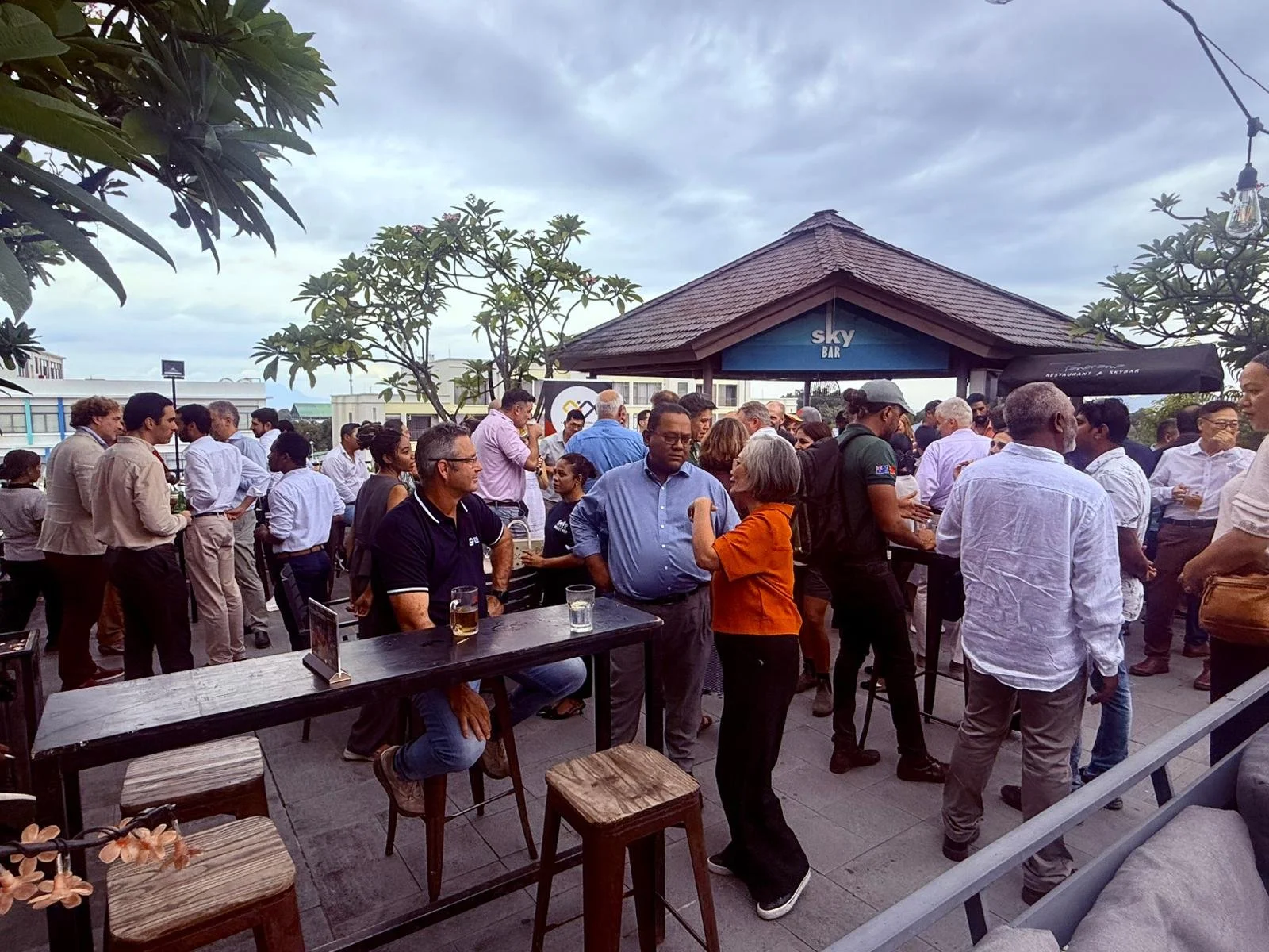 TL-ABC Sunset Networking Drinks Draw Strong Turnout