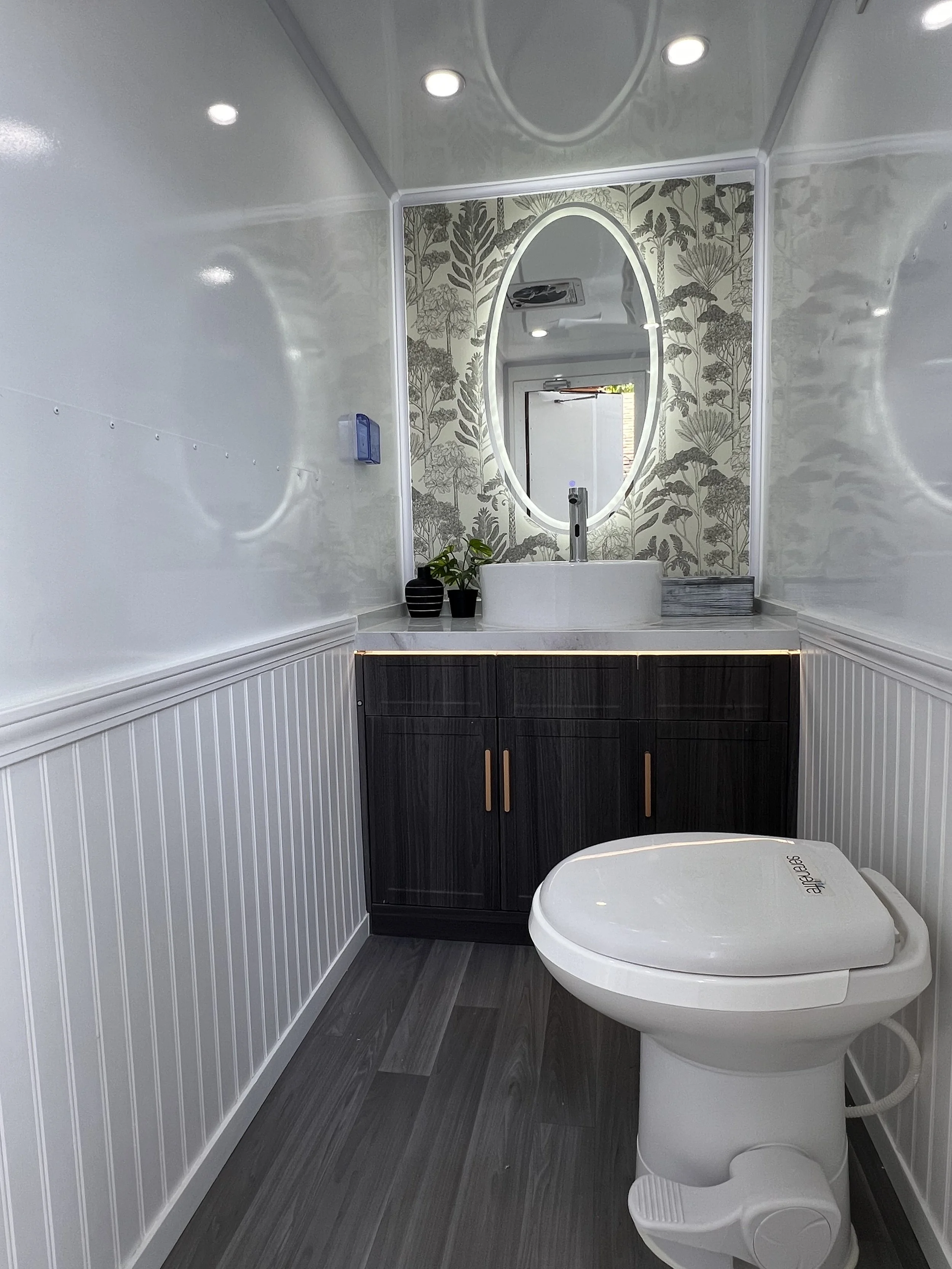 inside of 3 stall.jpg