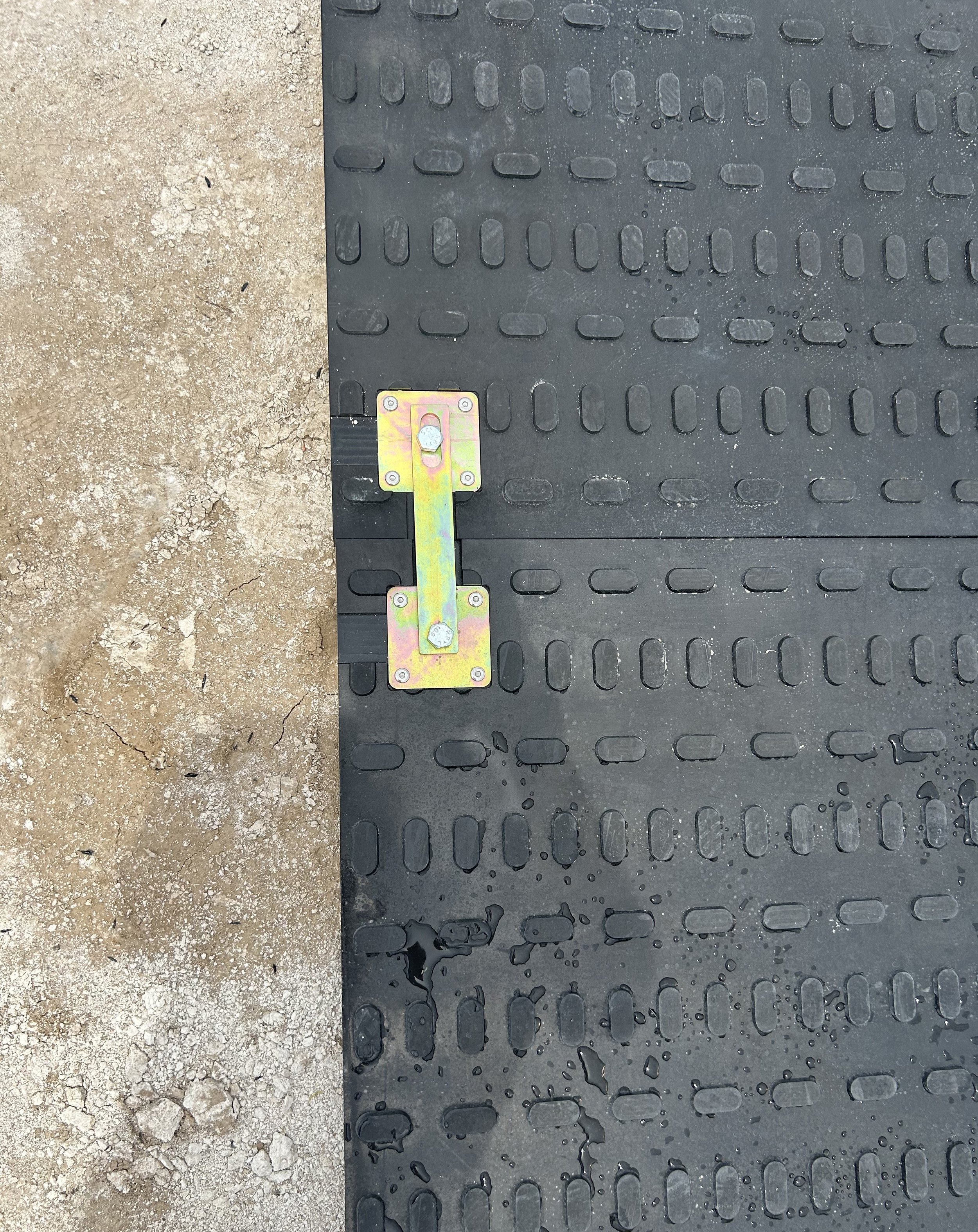ExeTrak 40mm single bar connector .jpeg