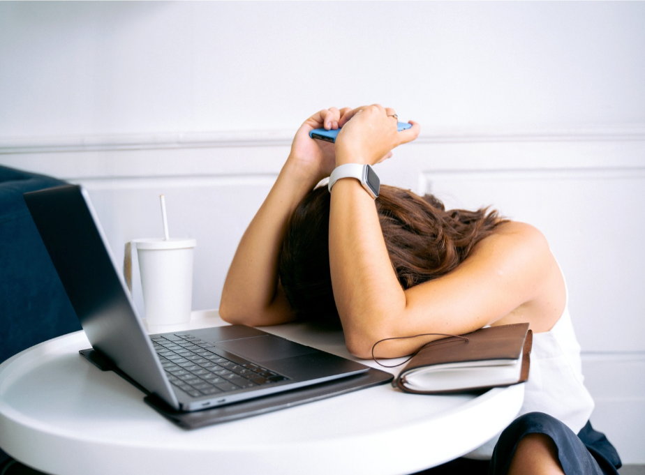 The Final Expense Lead Crisis: Why Agents Are Spending More and Closing Less (And What Top Producers Are Doing Differently)