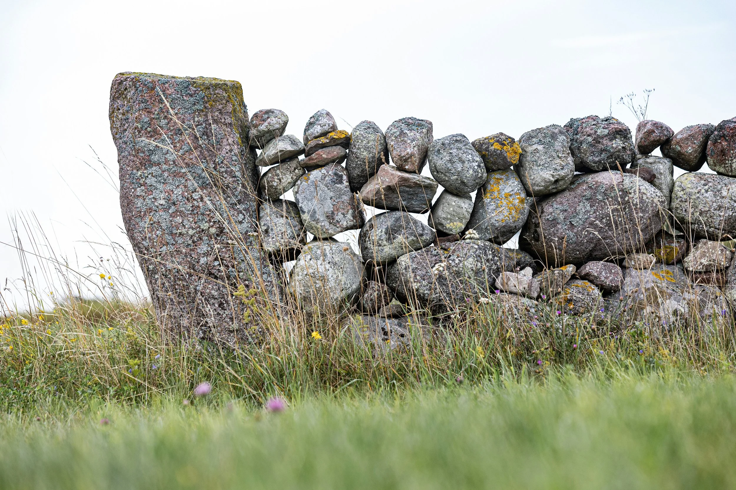 What Is Stonewalling in a Relationship? And Why Does It Happen?