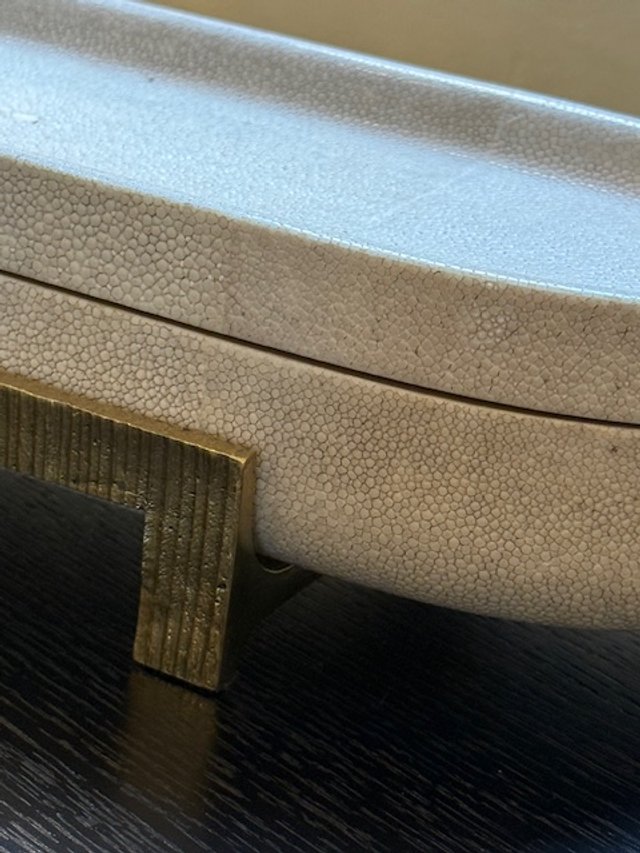 Alexander Lamont, Decor, Canoa Box