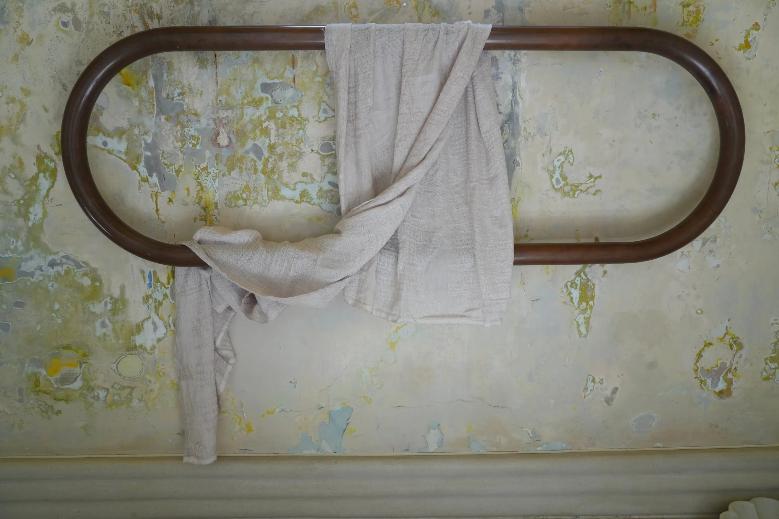 Designs of the Time, Textiles, Kami YP21005