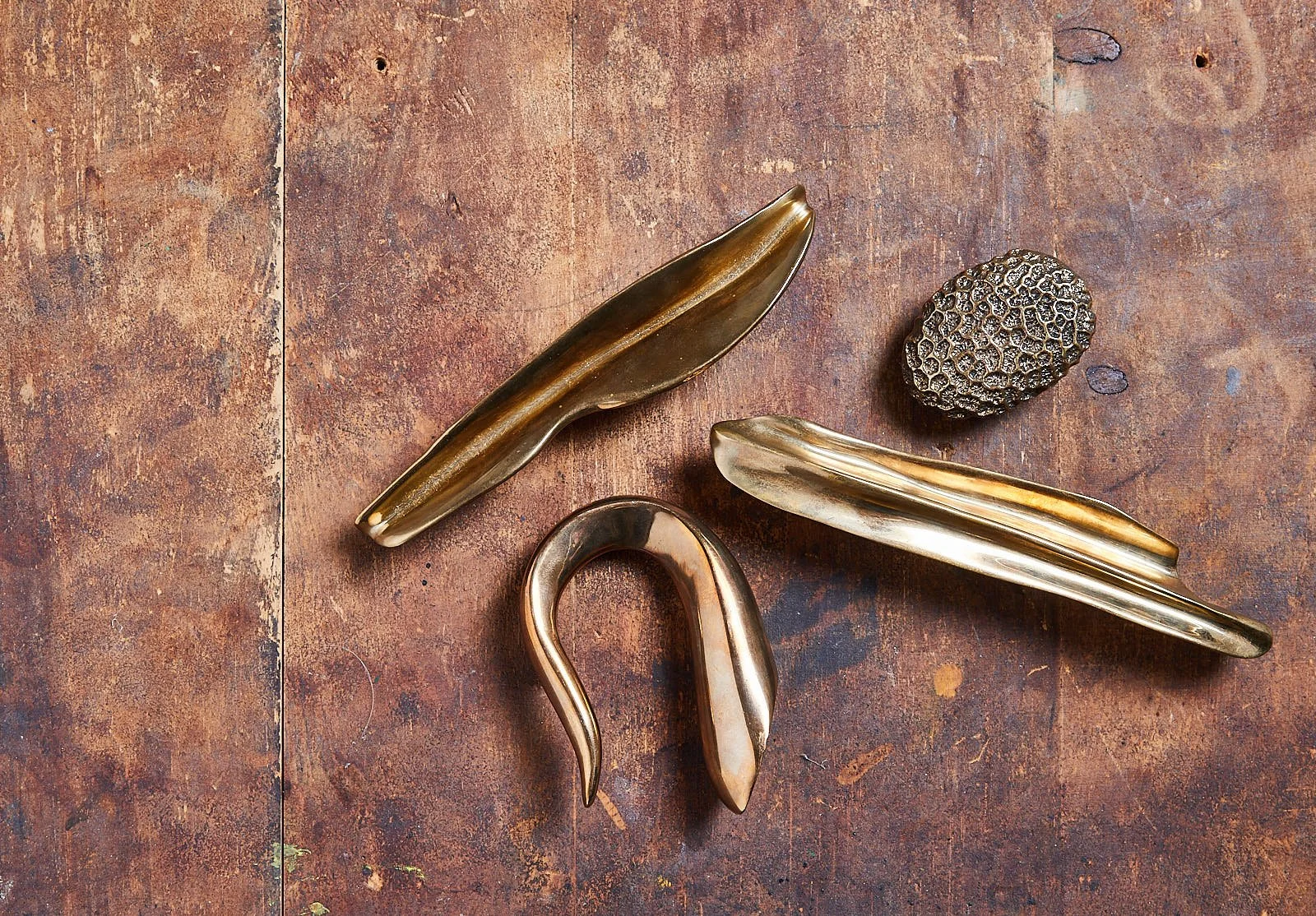 NB Milano, Mahe, Kikle, Tanis & Kiko Cast Bronze Handles | Decor