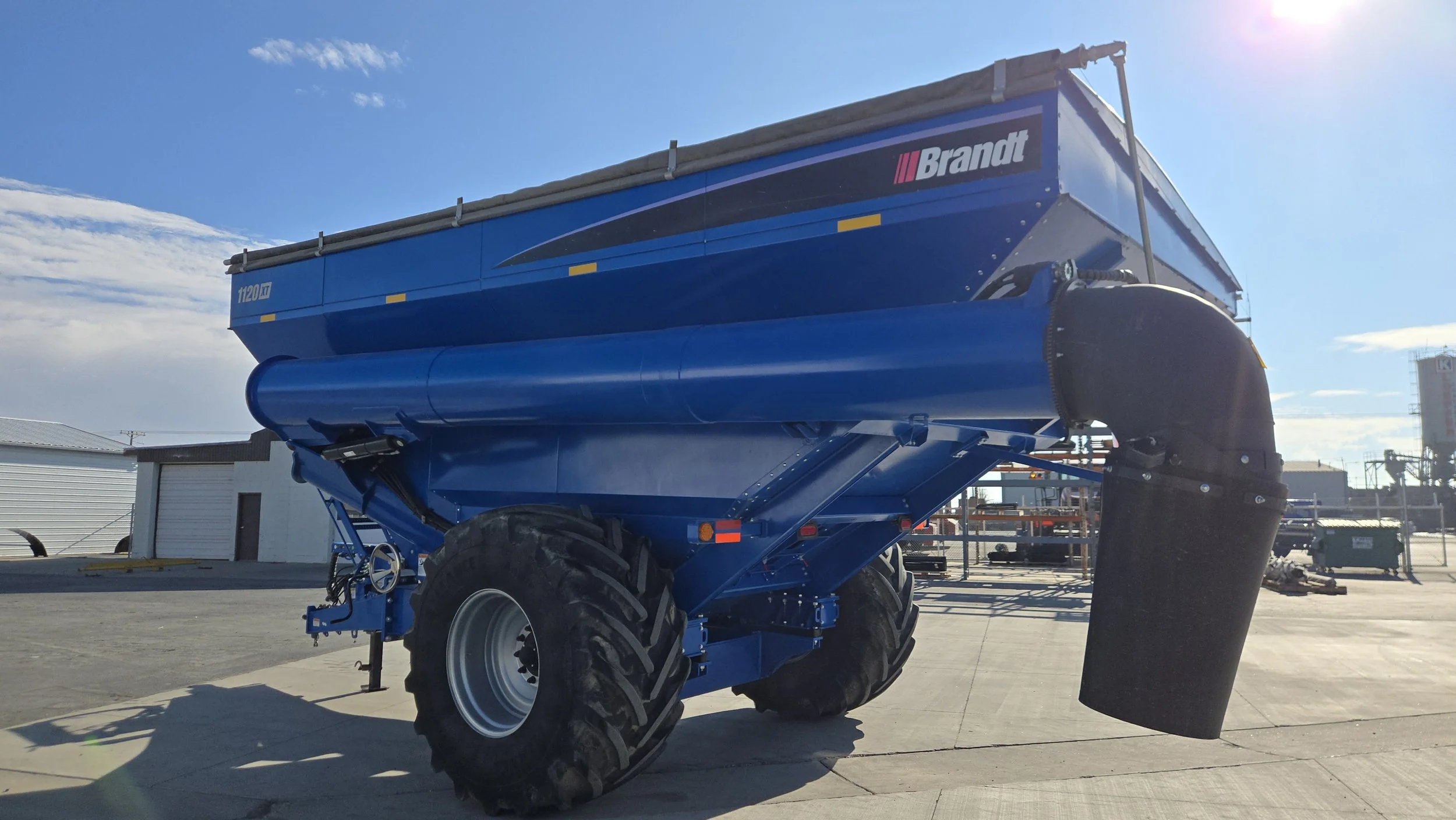 2023 Brandt 1120XR Grain Cart