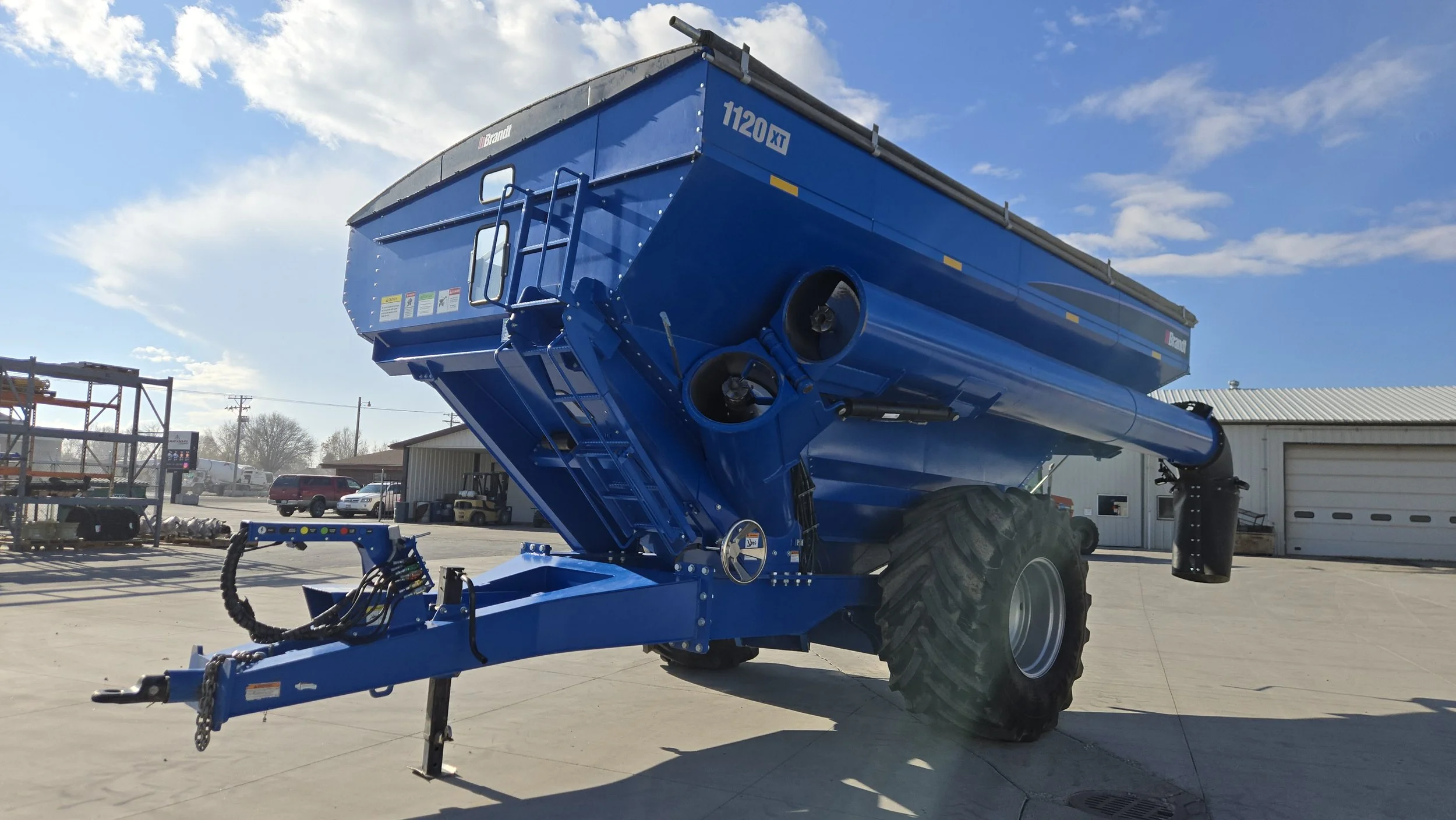 2023 Brandt 1120XR Grain Cart