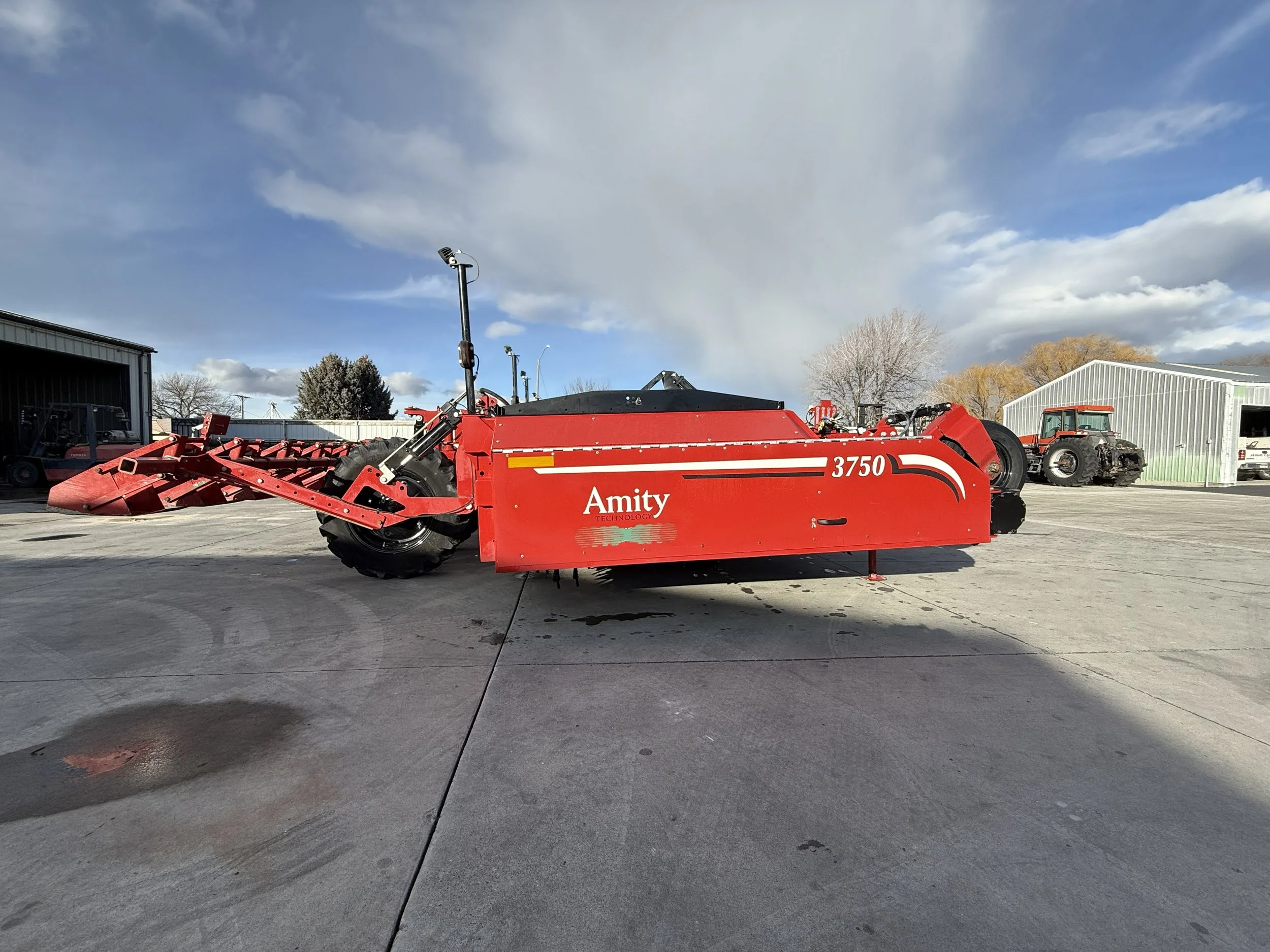 2022 Amity 3750 12 Row Defoliator
