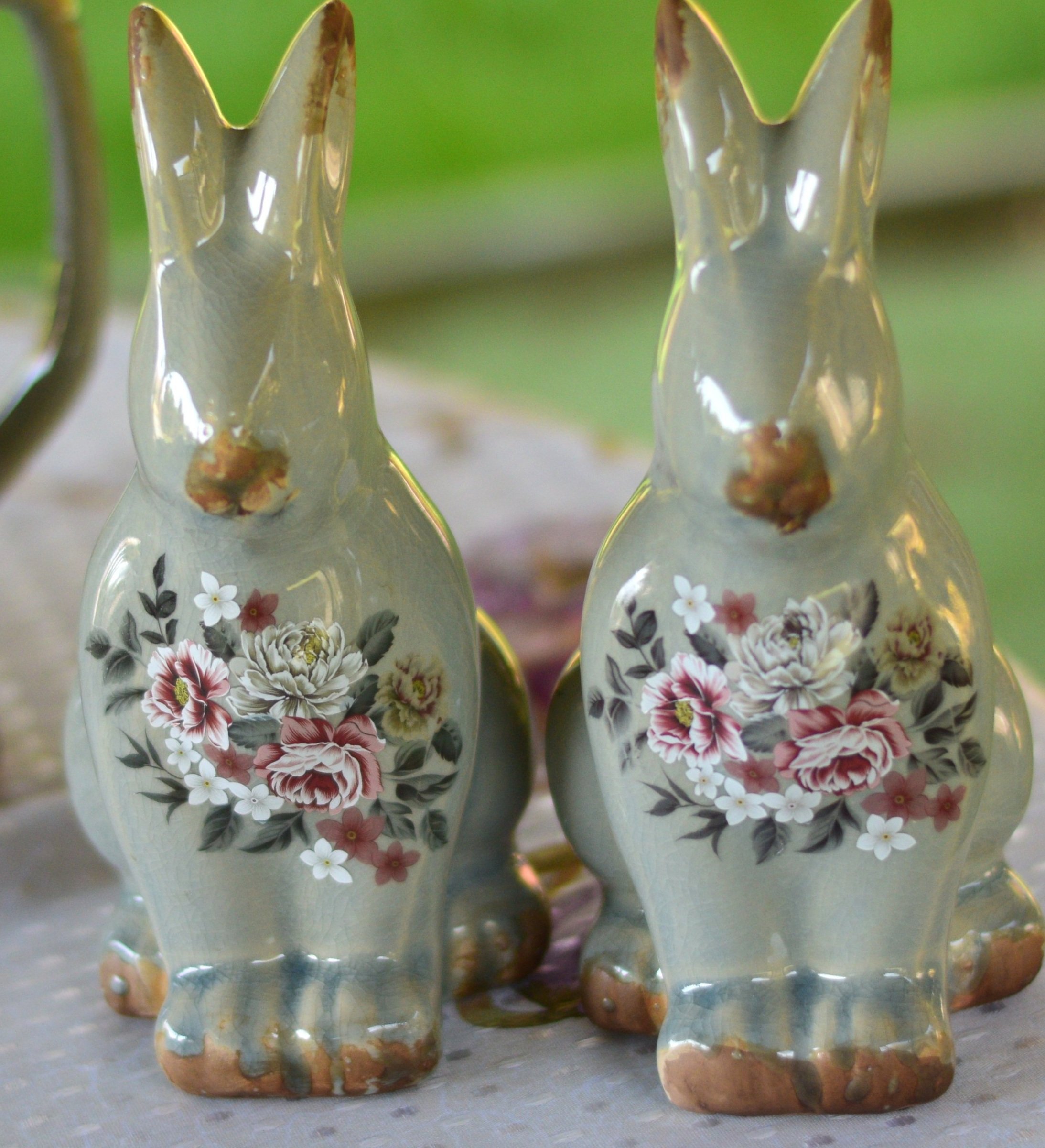 Vintage-style rabbits