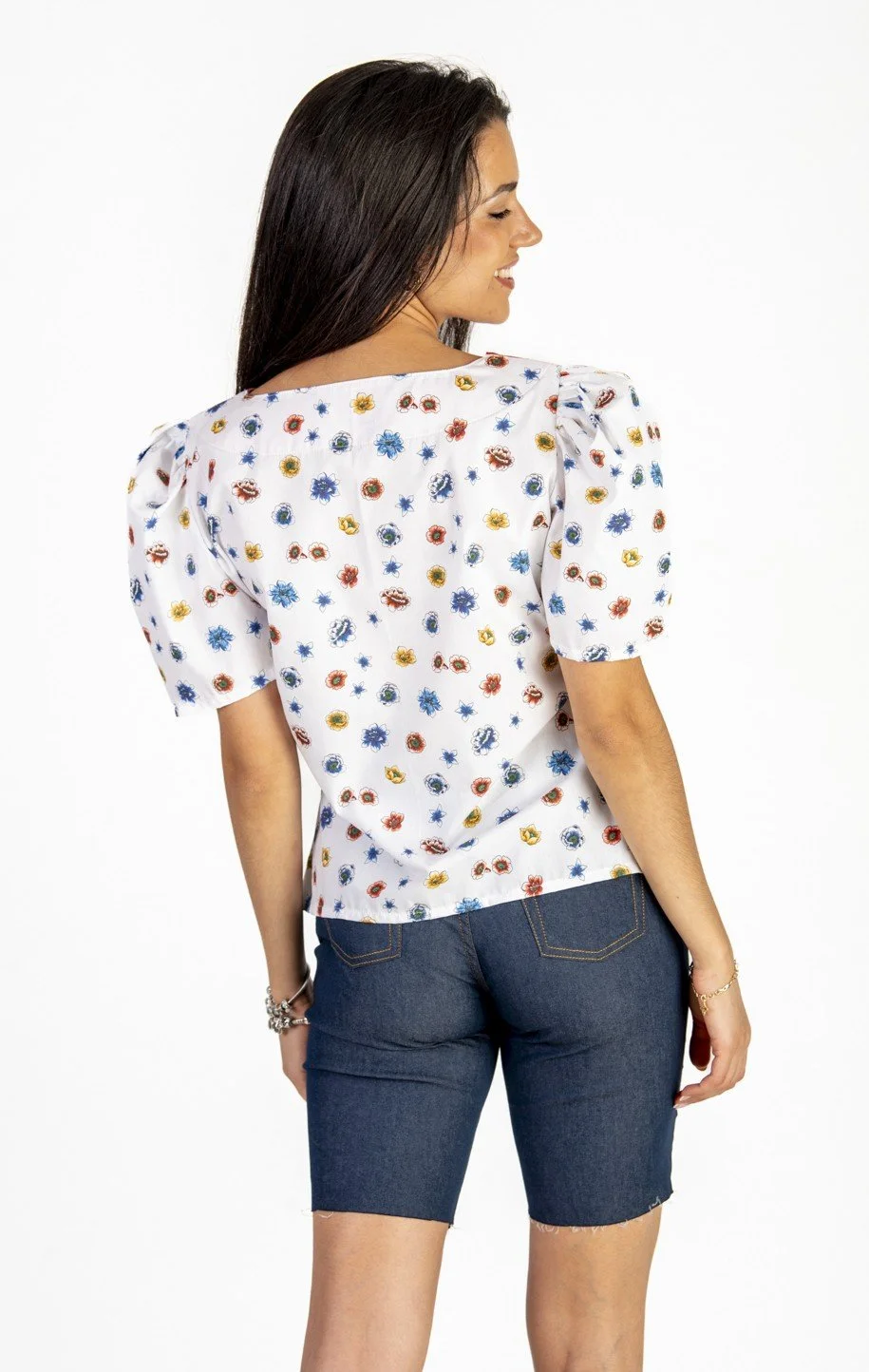 Camiseta Mangas Abullonadas.jpg