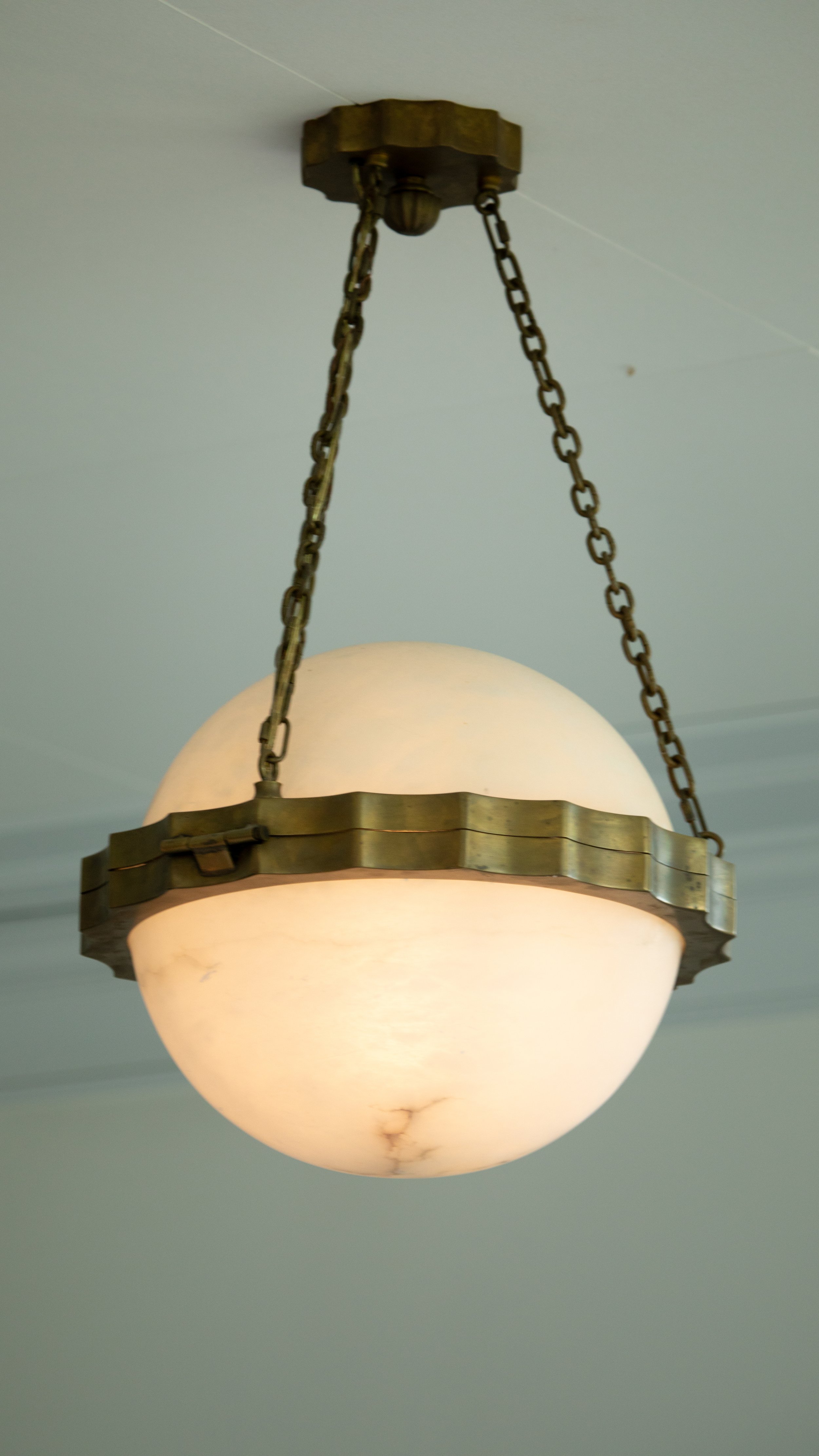 Chandelier1.jpg