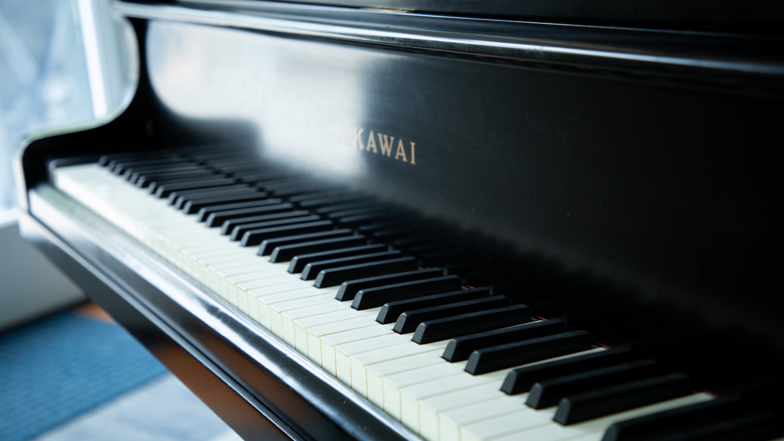 Piano3.jpg
