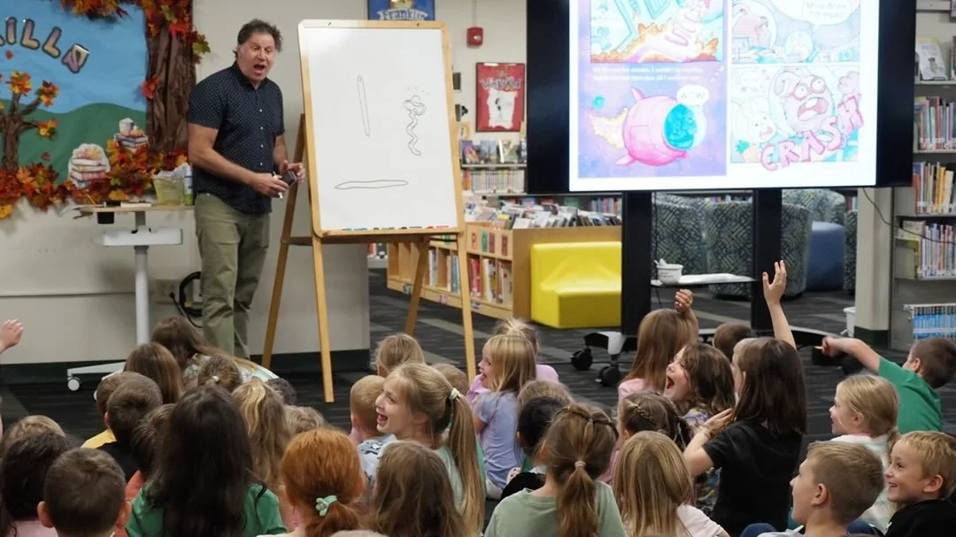 Comics. Off the wall drawings. A room full of brilliant kids bursting with ideas. My kind of school day!!!

Thanks, SATEC, for an absolute blast! And thanks to Michael @phlanclan and the whole staff for such a warm welcome.

Want me to visit YOUR sch