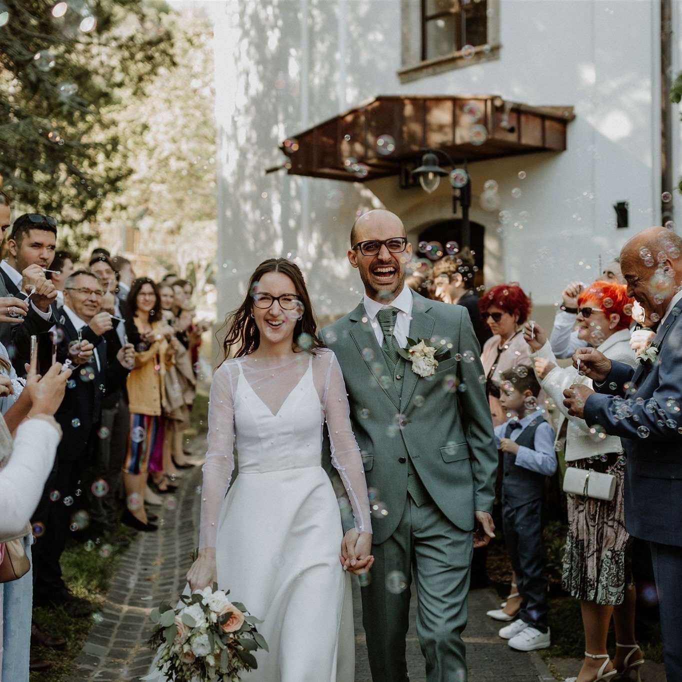 16:43
&mdash;&mdash;
wedding

#weddingday #weddings #wedding #weddingcouple #eskuvo #eskuvofotozas #eskuvoifoto #esk&uuml;vő #eskuvofotos #eskuvo2025 #weddingphotographer
