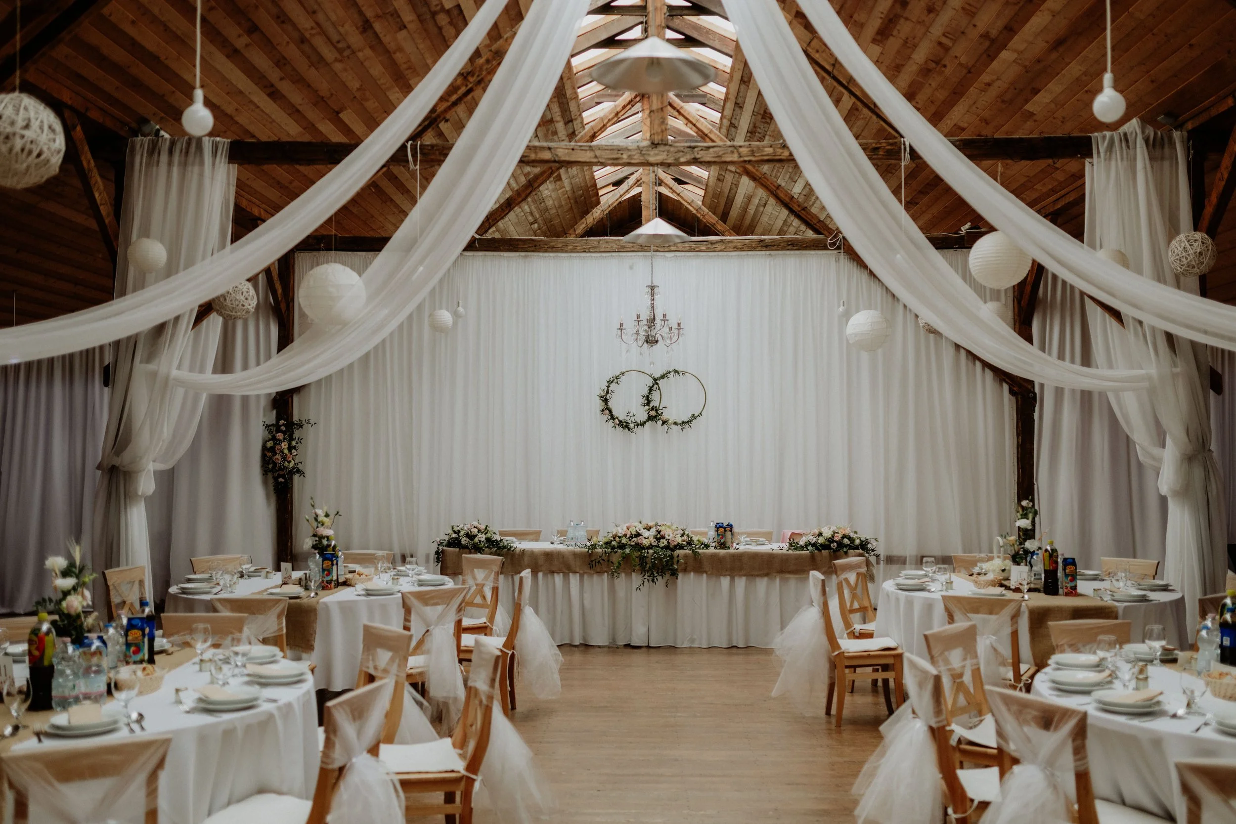 TB Ranch esküvő Nyíradonyban – Tökéletes rusztikus esküvői helyszín Debrecen környékén 