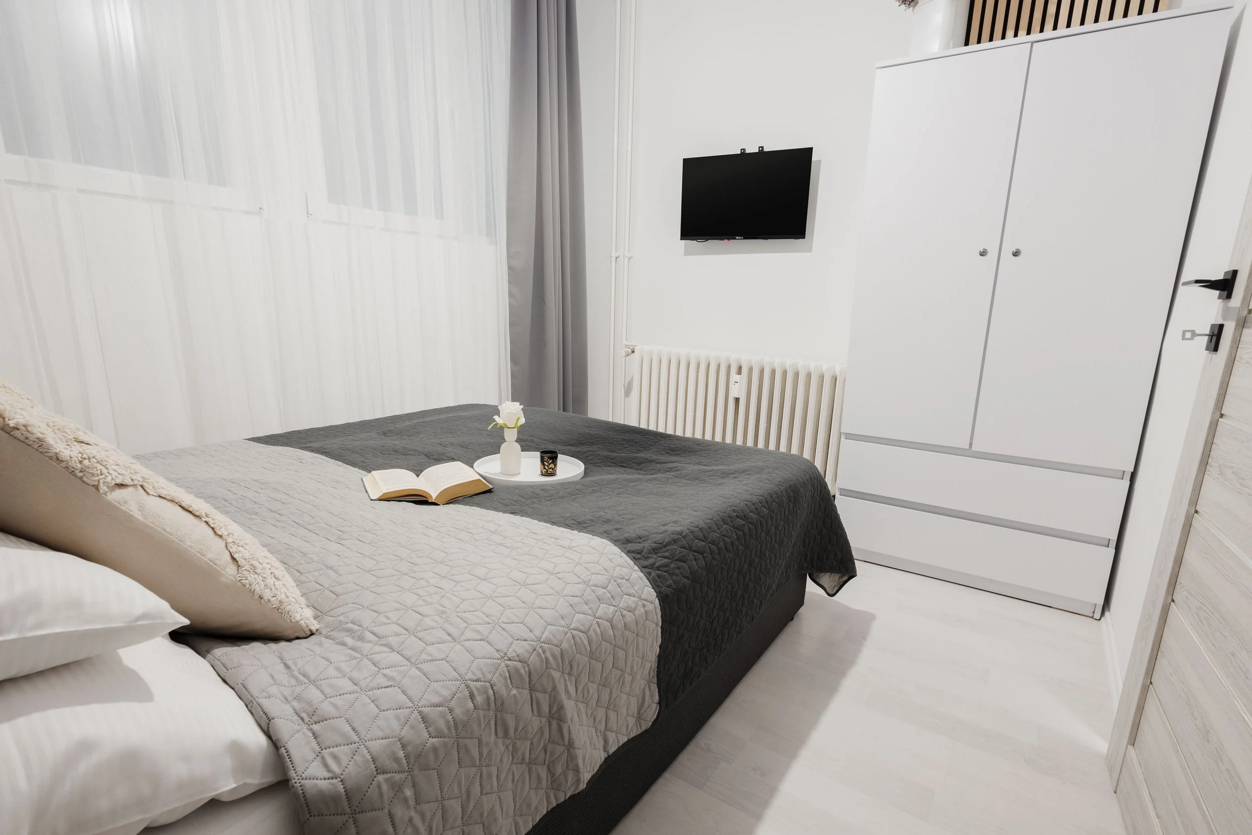 Goldie Central Apartment-22.jpg