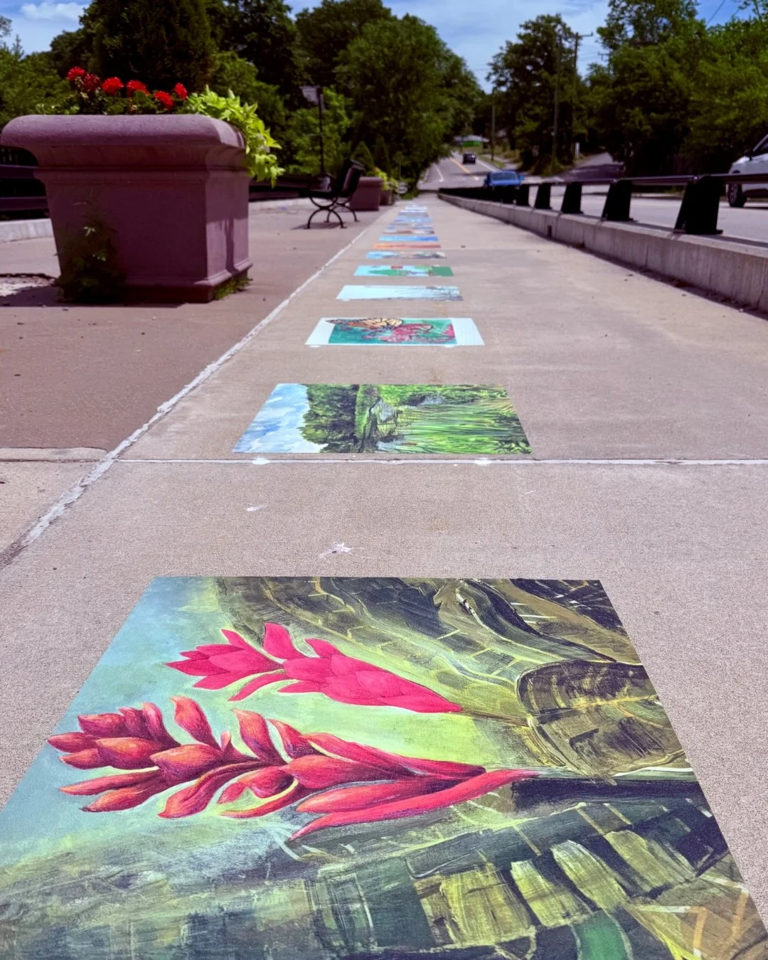 The Sawmill Lane Art Walk is officially up! 🎨🌿
Visit 21 Sawmill Lane in Dedham to experience 40 works of art created by local artists ranging in age from 2 to over 80. Selected from more than 100 submissions, the installation celebrates the creativ