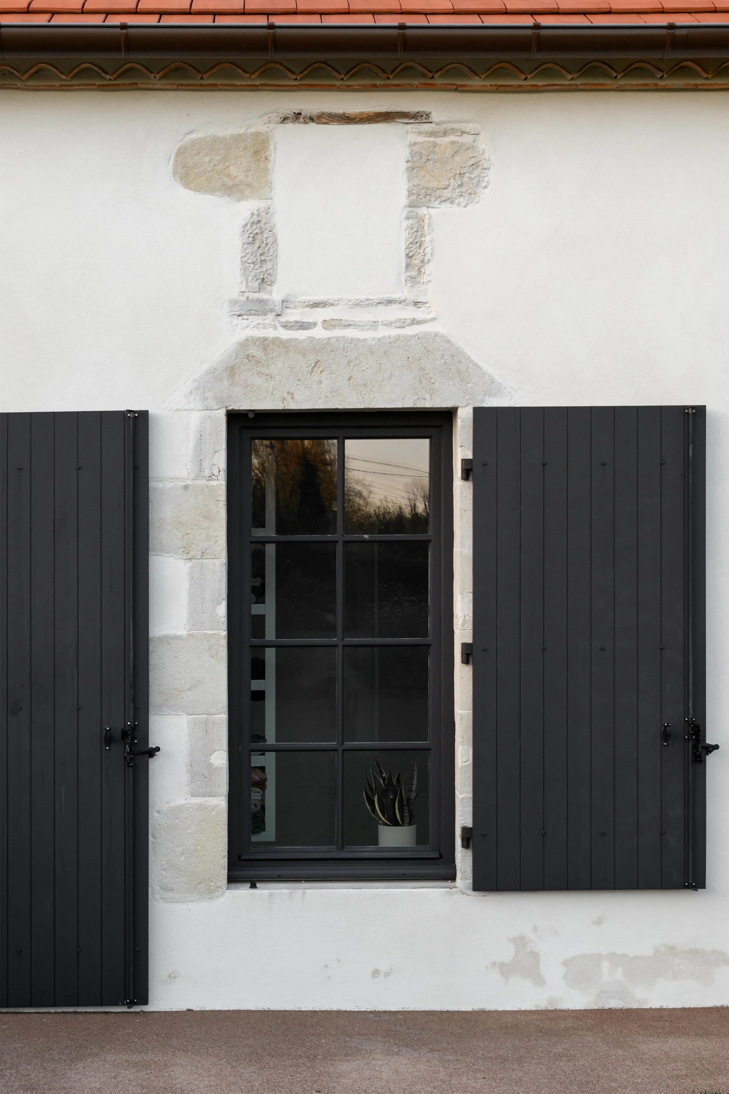 202529-EXT7  Lite.jpg