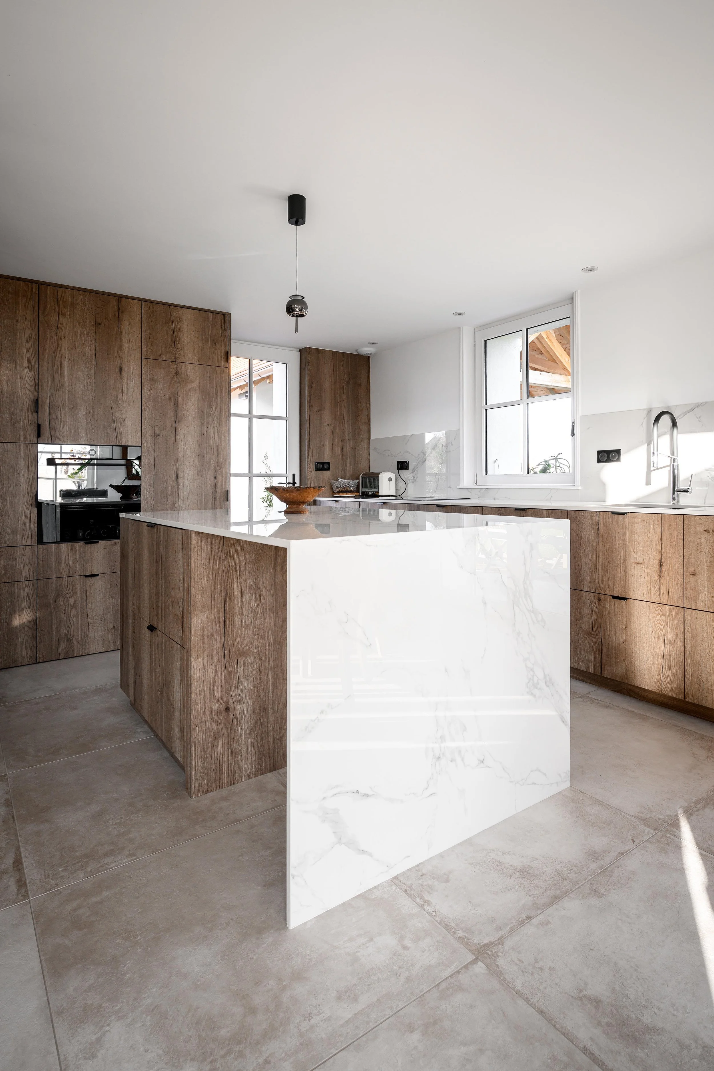 202529-INT32  Lite.jpg