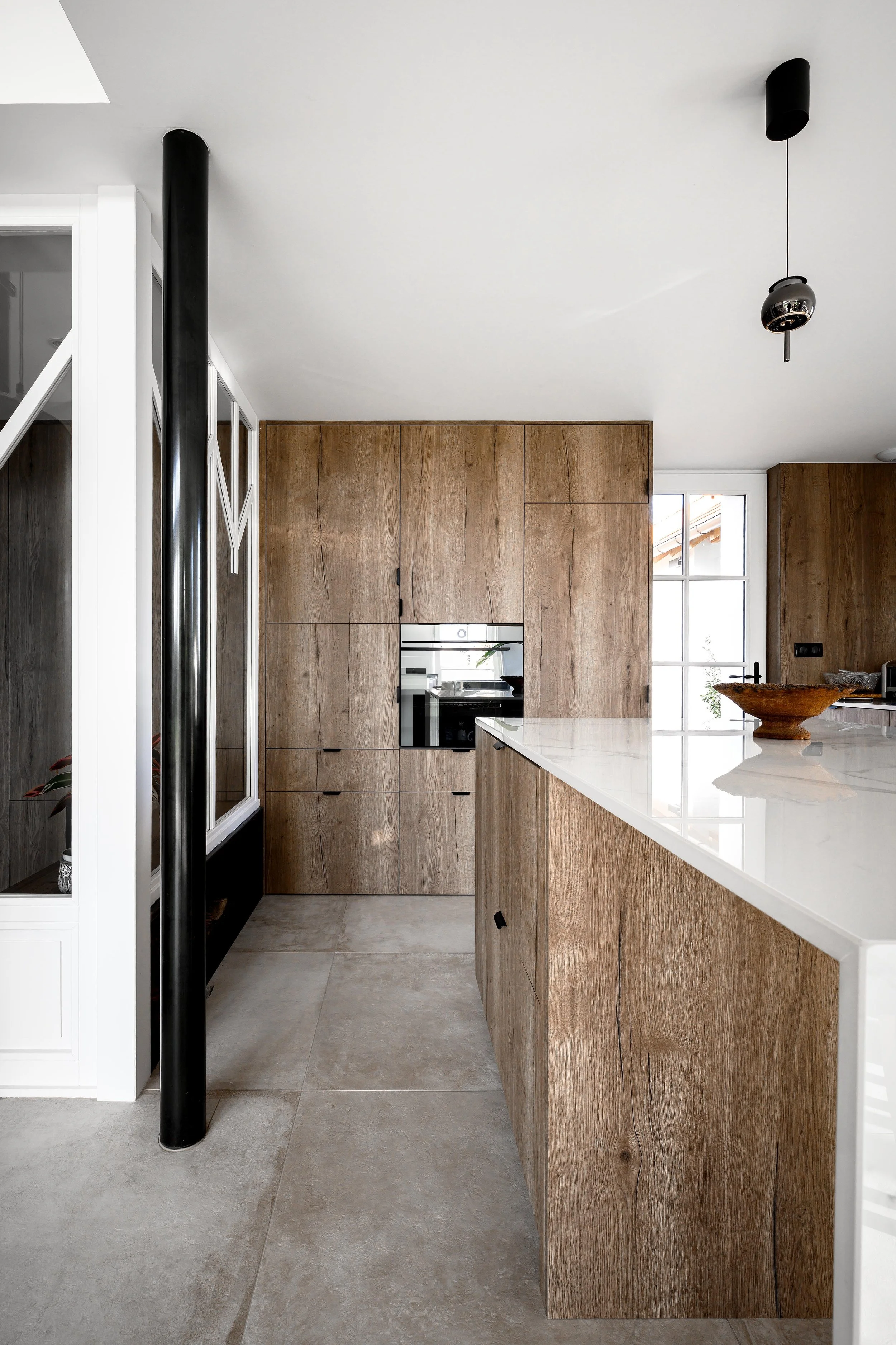 202529-INT33  Lite.jpg