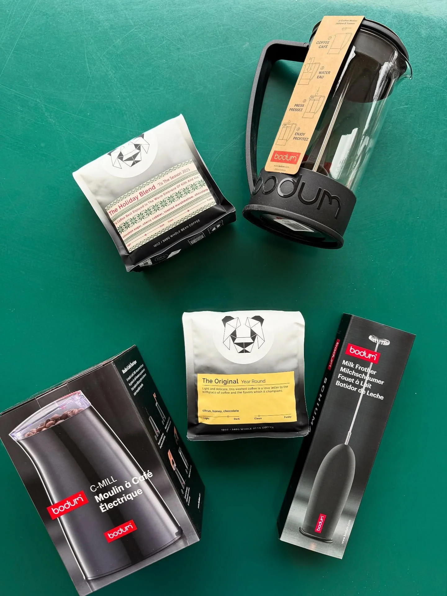 💡 Spotlight on @blackandwhitecoffeeroasters from Raleigh, North Carolina💡

Black and White Coffee Roasters is the brainchild of two US Barista Champions. Founded in 2017, Kyle Ramage and Lem Butler were inspired by the coffee they experienced at th