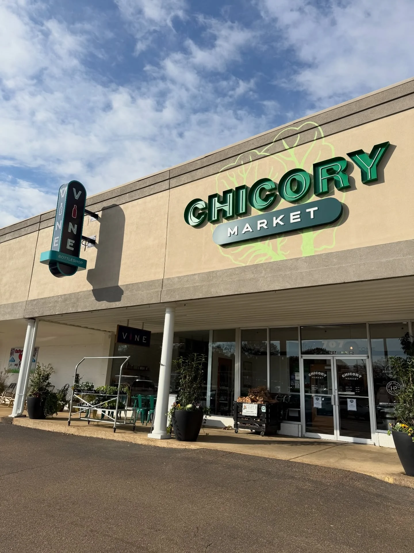 🐣 Closed today 🐣

So we can spend time hunting for eggs and eating deviled eggs with our families. Catch us tomorrow from 8-7!