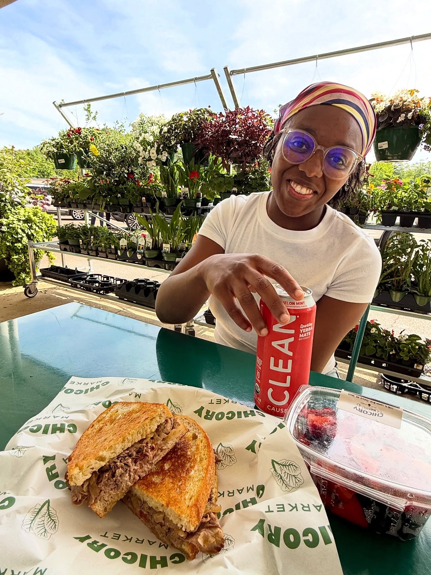 🥪 WE&rsquo;VE GOT LUNCH COVERED 🥪

The Unvanquished Roast Beef Sammy is a Chicory favorite. Sliced roast beef tenderloin is layered on sourdough bread with tomato, onion jam and house aioli.

She&rsquo;s toasted fresh and served hot!

💪 This sammy