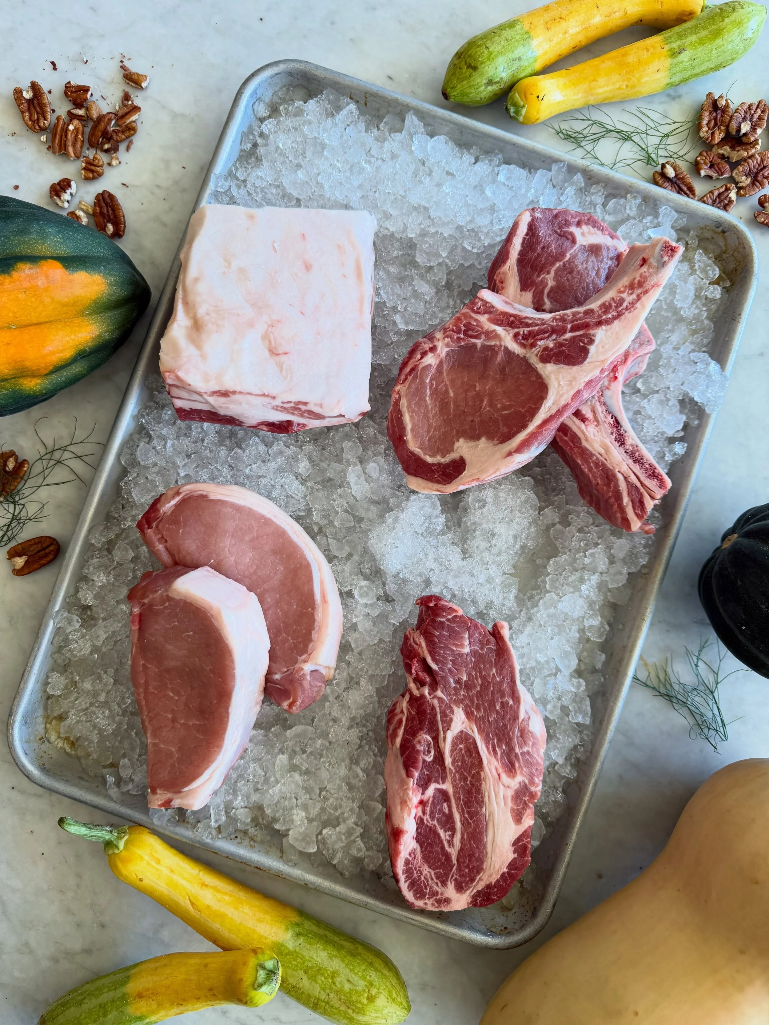 Celebrate fall this week with a local pork sale!

Through Friday, get 20% off all @homeplacepastures cuts of pork, such as chops and steaks, pork belly, ground pork, and roasts.

Paired with cooler temperatures, local pecans and fall squash, you&rsqu