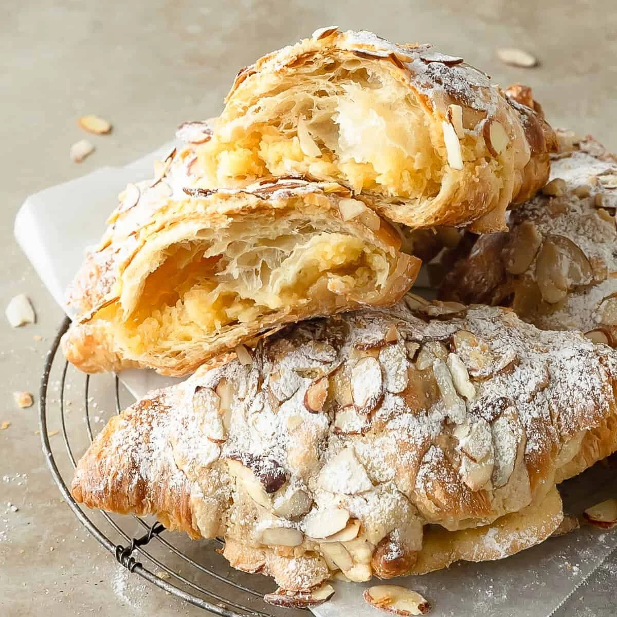 Almond-Croissant-21.jpg