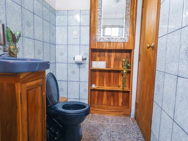 casa happy life bathroom.jpg