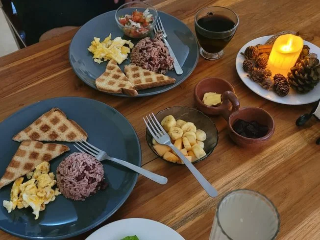 casa happy life food.jpg