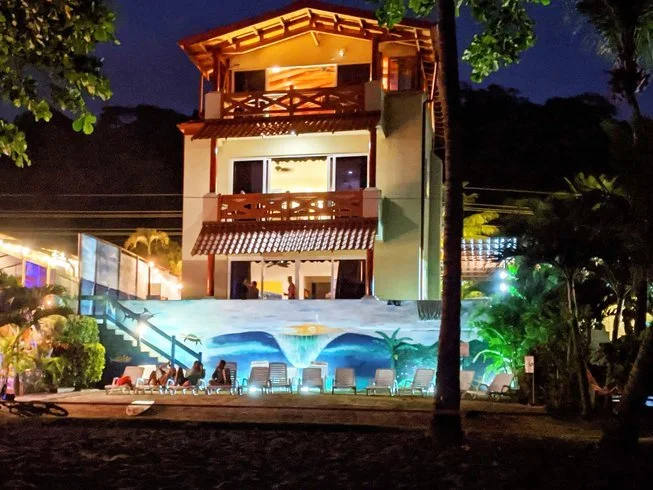 surf inn hermosa.jpg