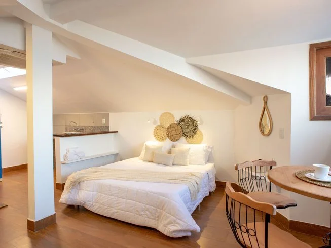 longboard paradise bedroom.jpg