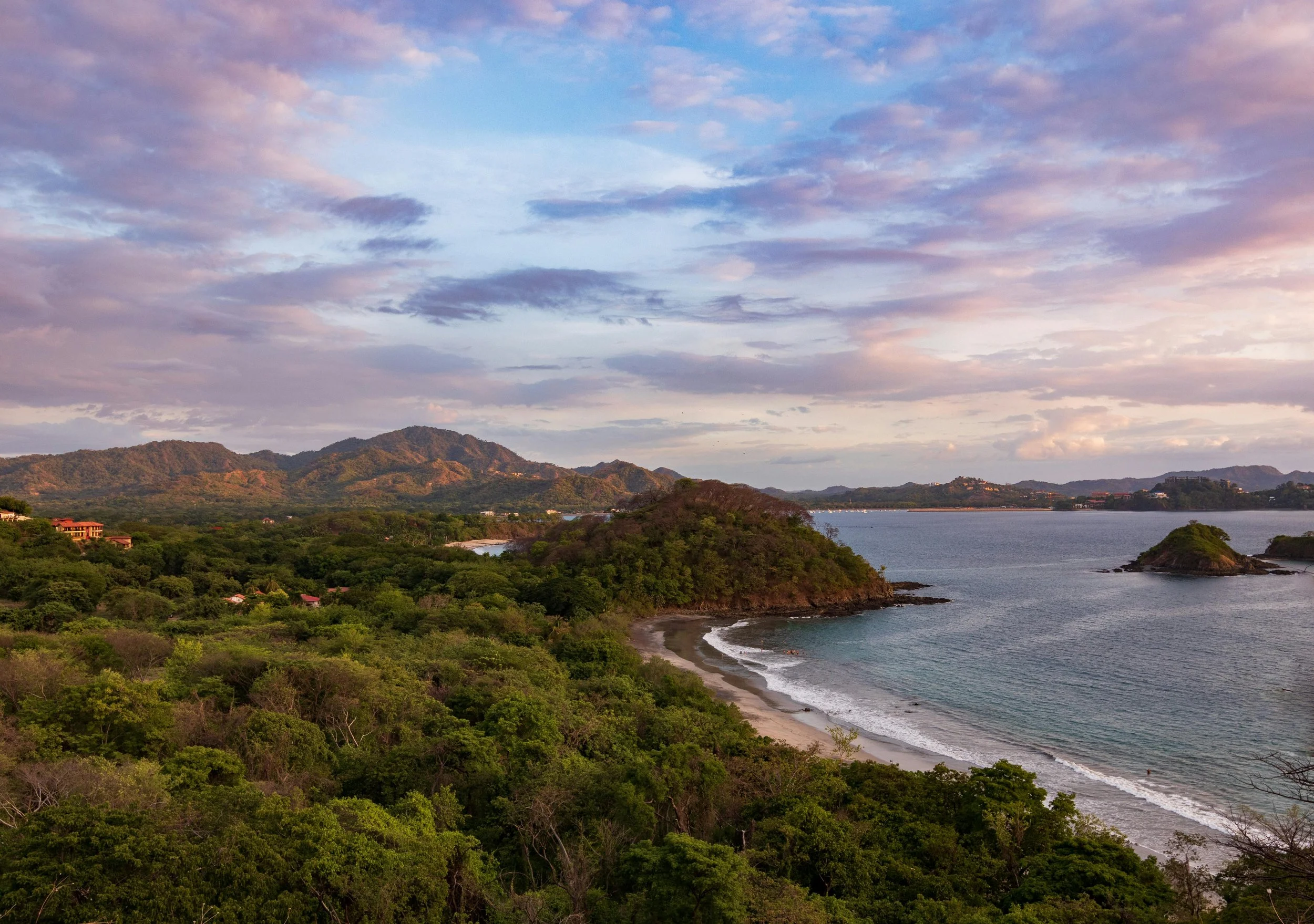 How Much Does a Surf Trip to Costa Rica Cost?