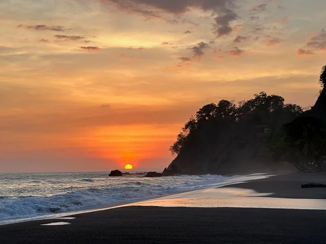 tropical camas beach sunset
