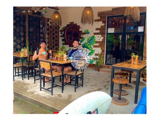 outdoor ecuador cafe