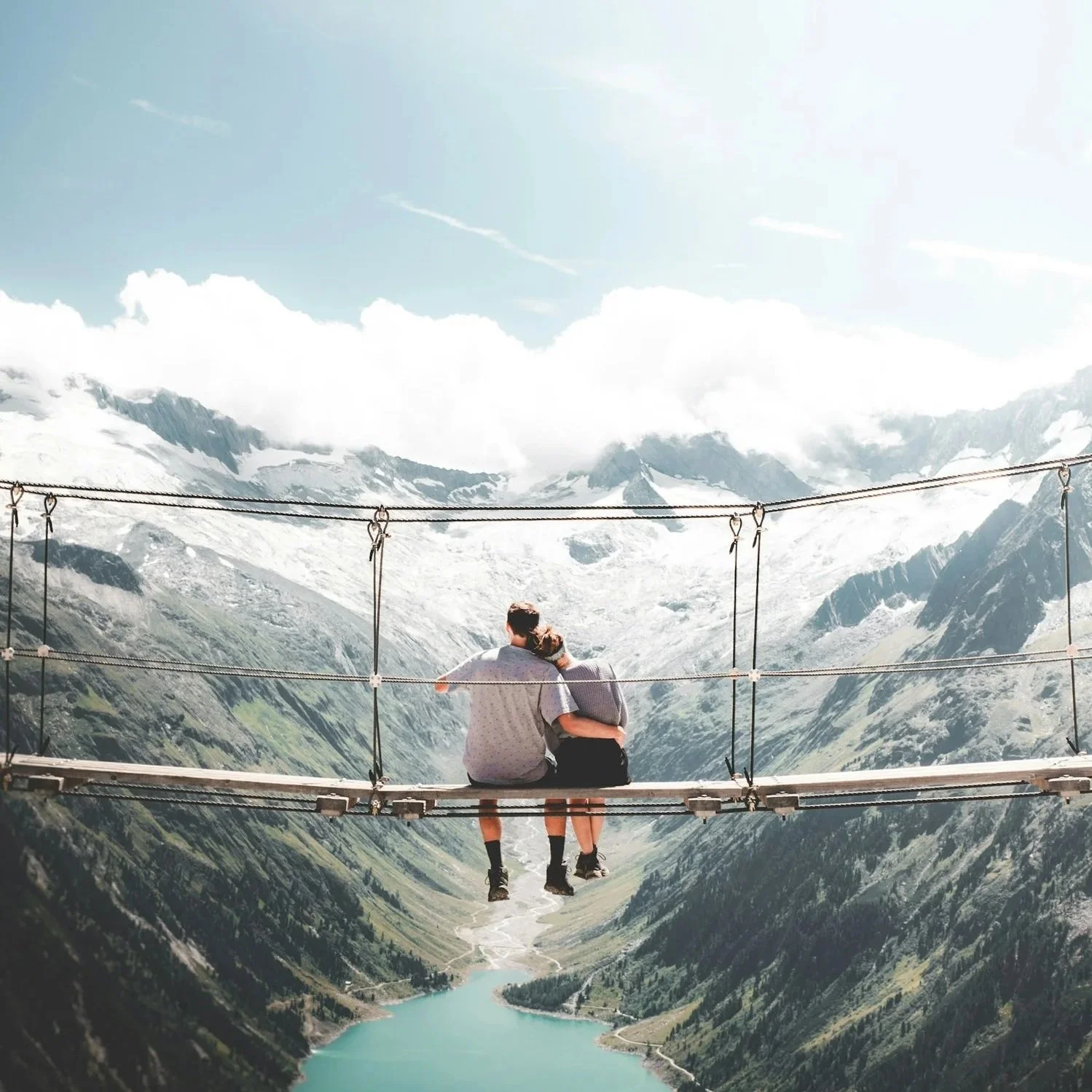 How to Survive Your Relationship: Your Mini Playbook for Keeping the Peace