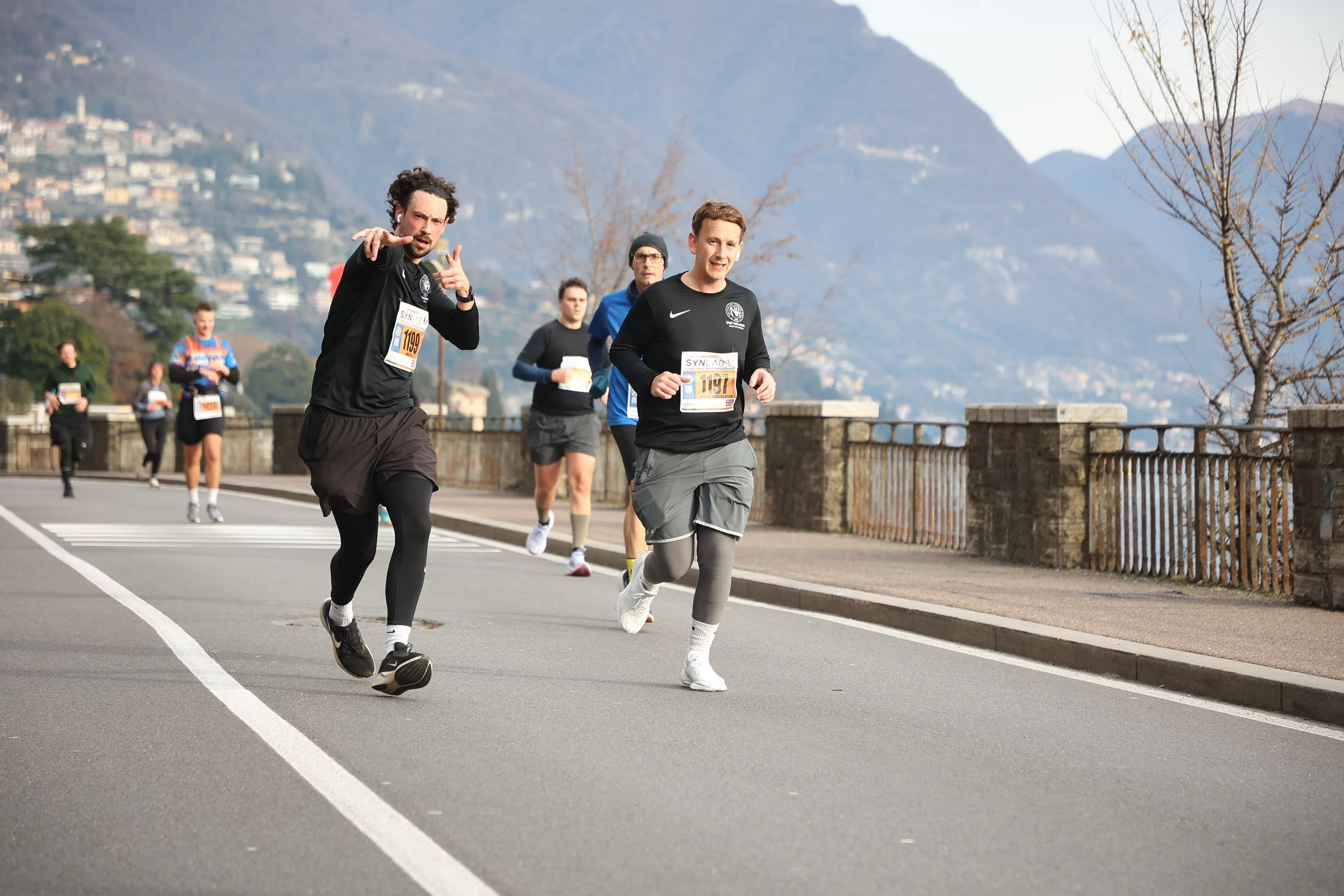 Lake Como race photos have DROPPED!