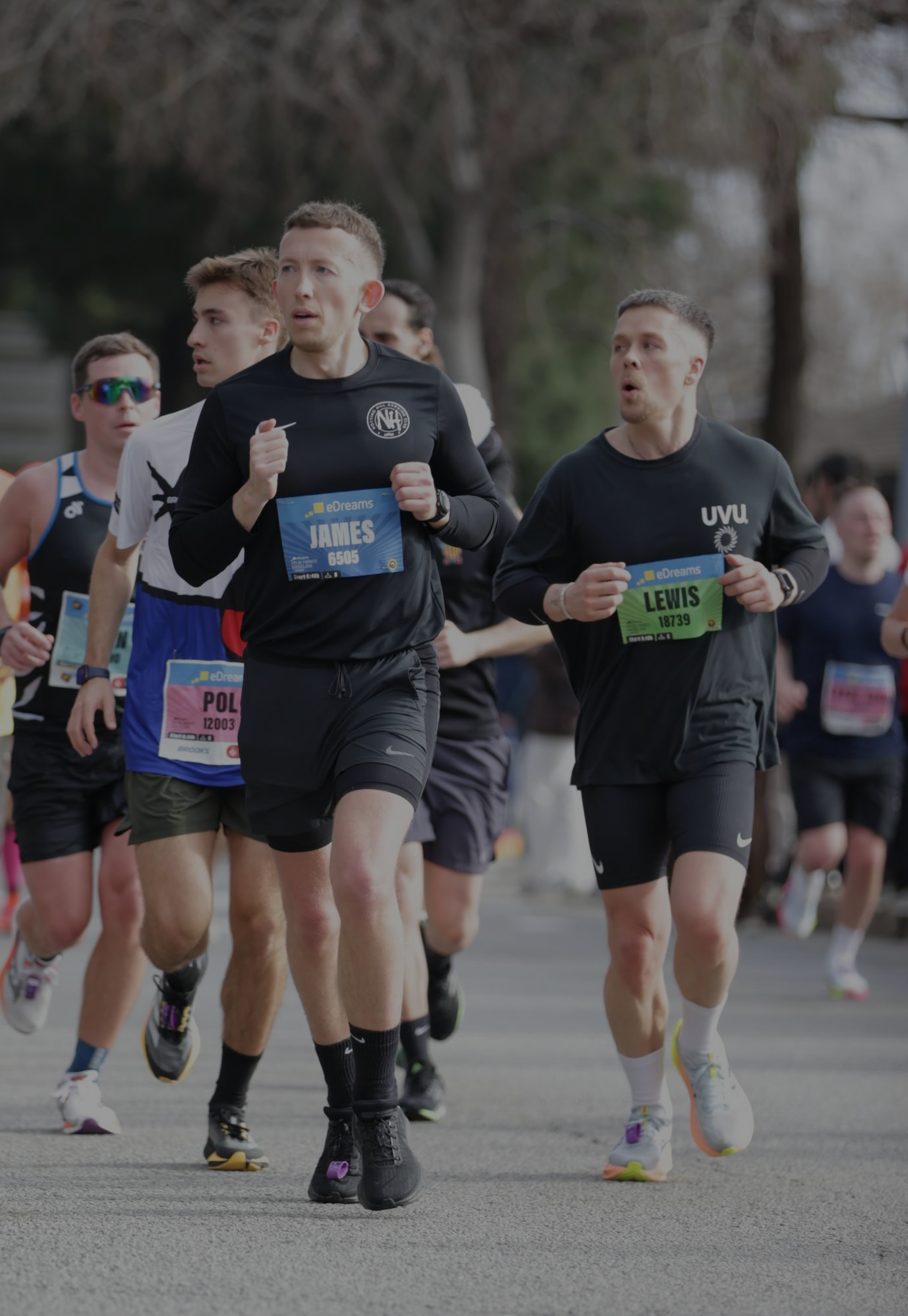 A picture of two Notting Hill Running Club members during a organised run.