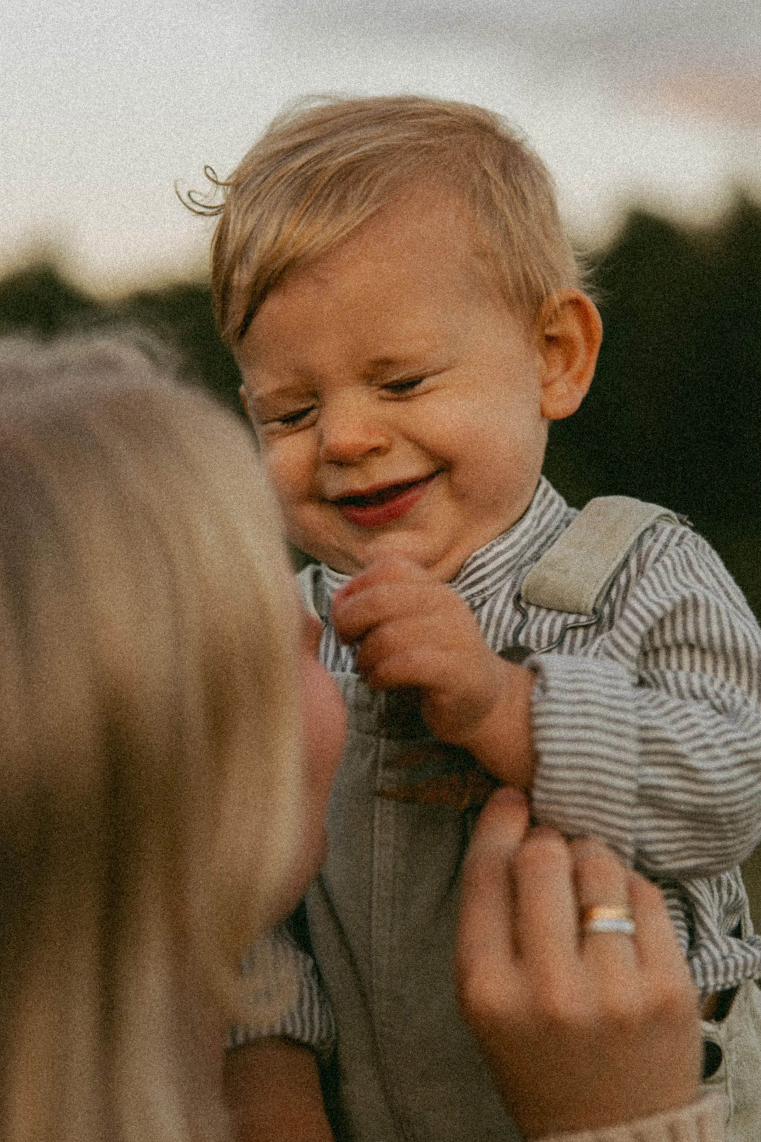 FamiljenErkenstamLilja_Familjefotografering-115.jpg