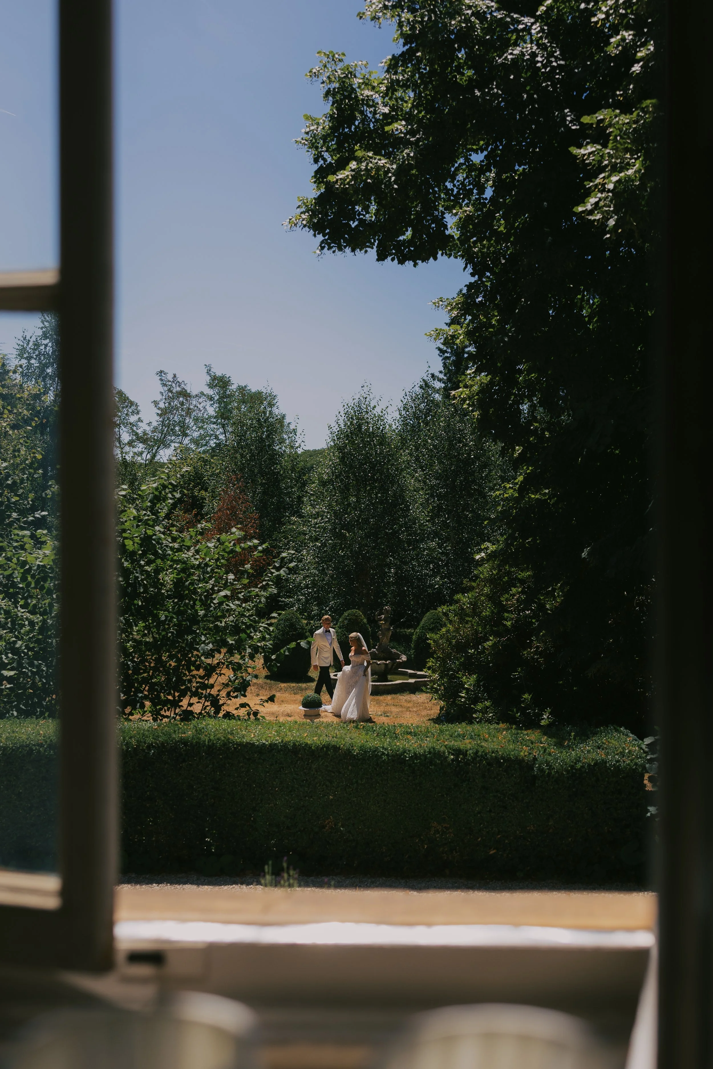 Sarah&David_bröllop_frankrike_bröllopsfotografRebeccaErkenstam-tjuvkik-14.jpg
