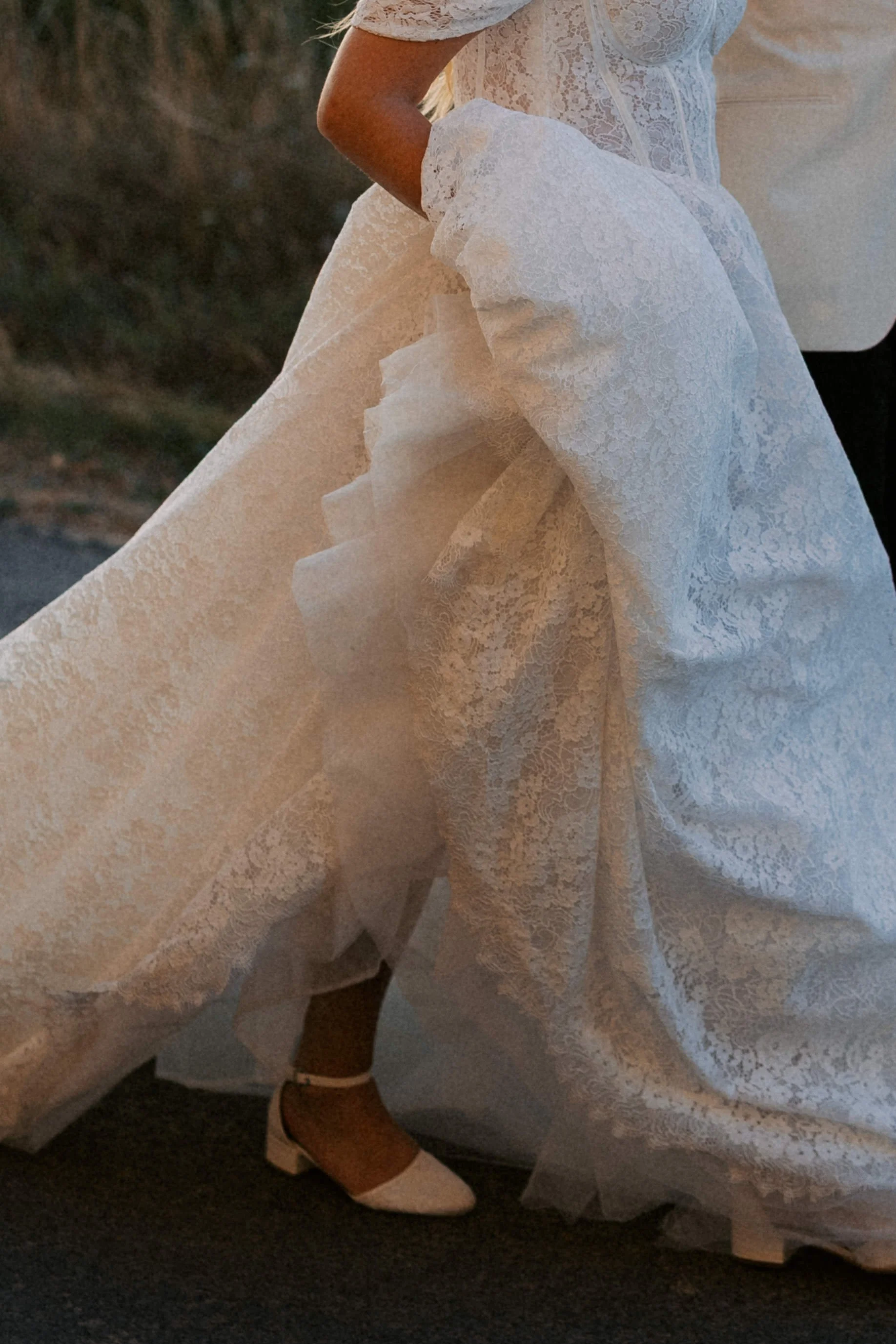 Sarah&David_bröllop_frankrike_bröllopsfotografRebeccaErkenstam-tjuvkik-50.jpg
