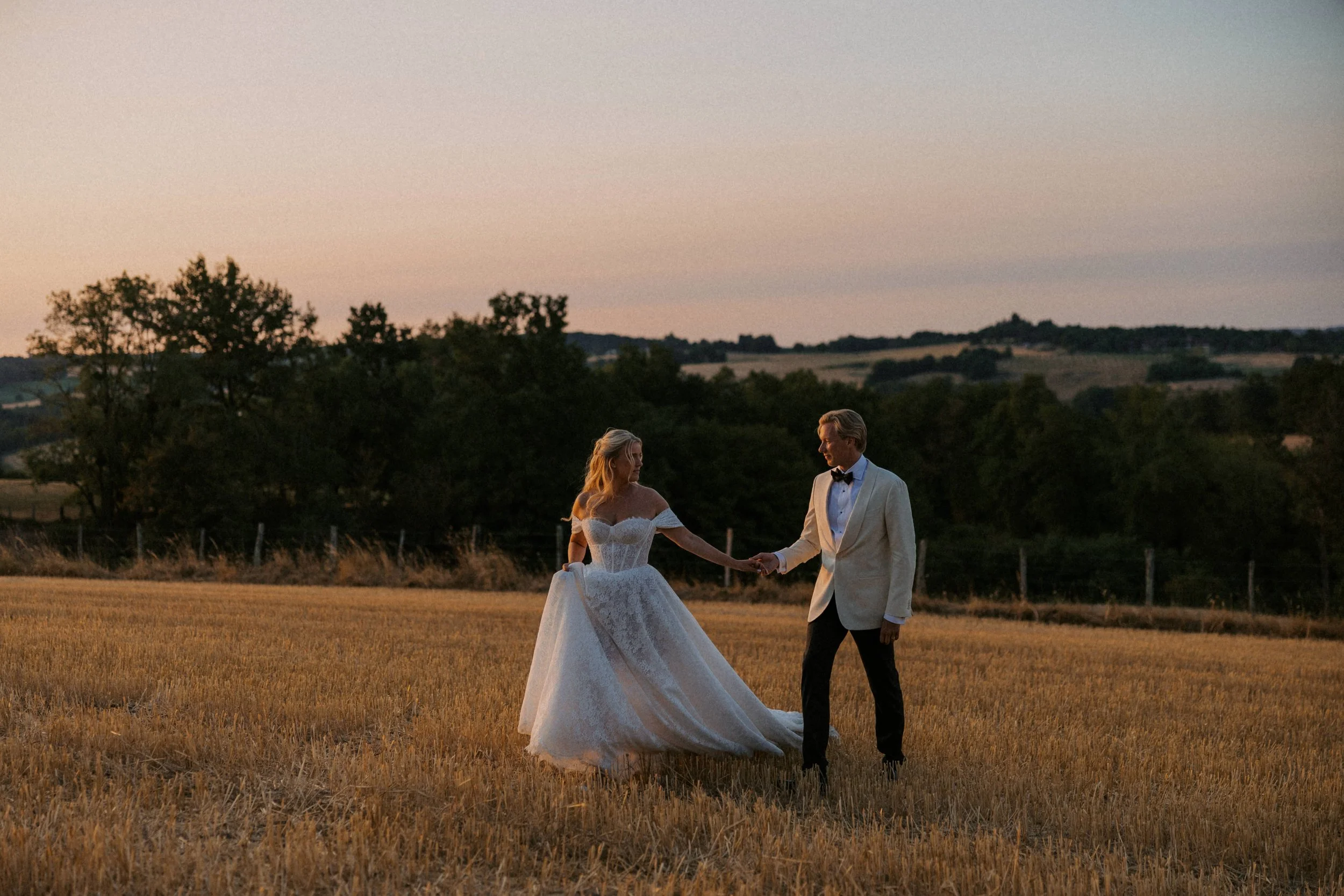 Sarah&David_bröllop_frankrike_bröllopsfotografRebeccaErkenstam-tjuvkik-52.jpg
