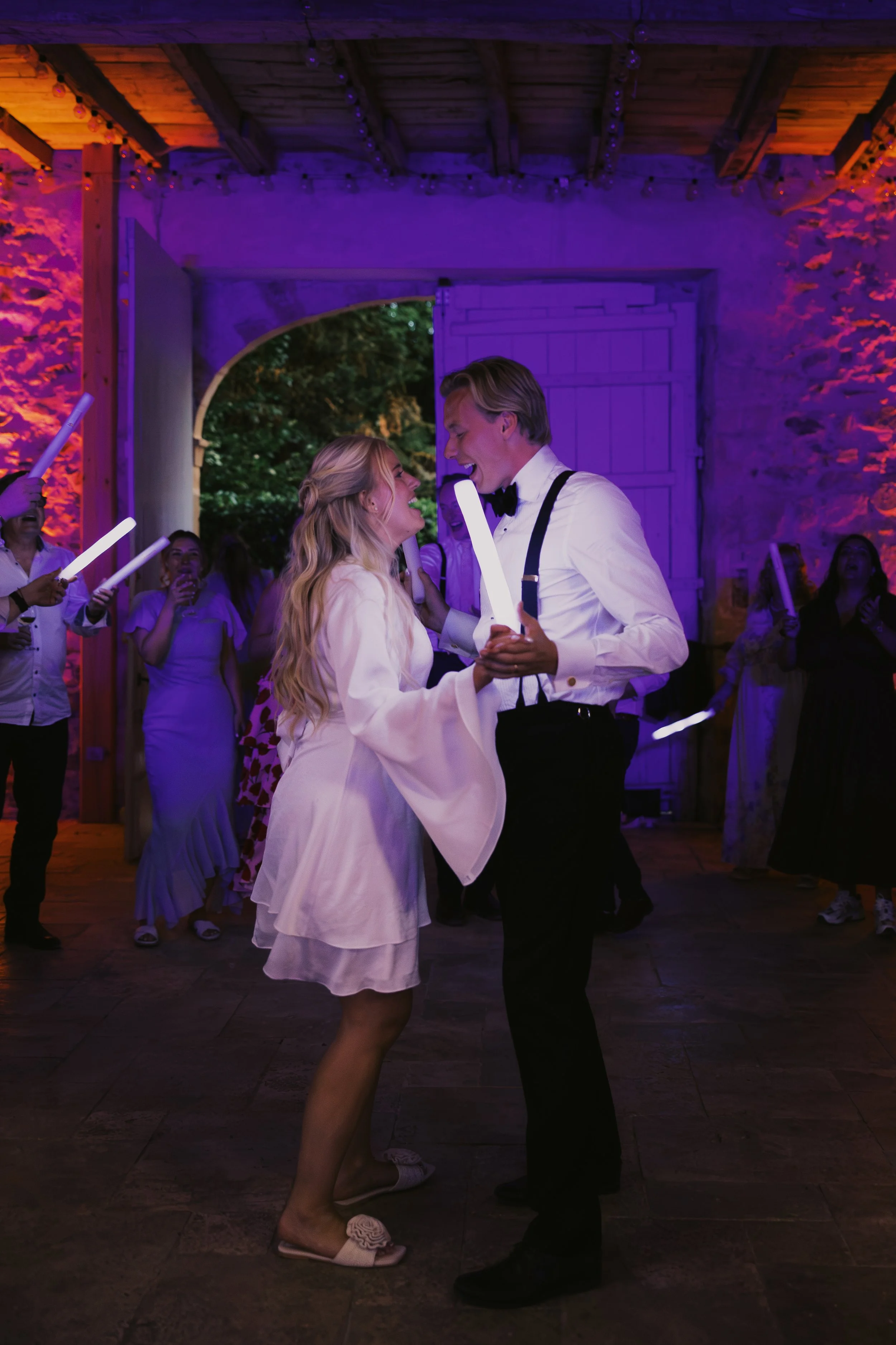 Sarah&David_bröllop_frankrike_bröllopsfotografRebeccaErkenstam-tjuvkik-54.jpg