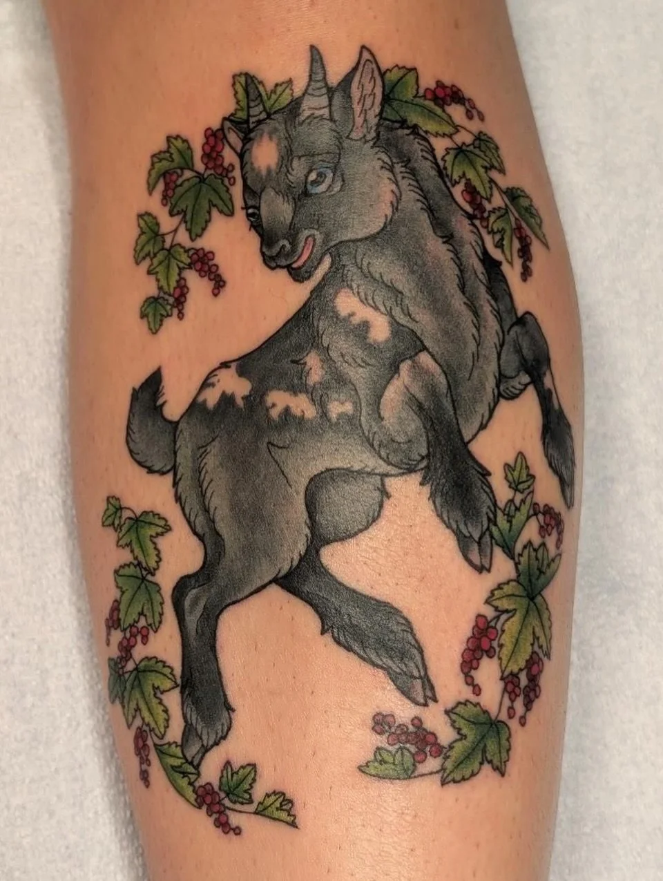 Colorful Furry friends - all done by @catherine_alice_ 
Contact her directly to book your next appointment. 
#colortattoo #tattooartist #communiontattoo