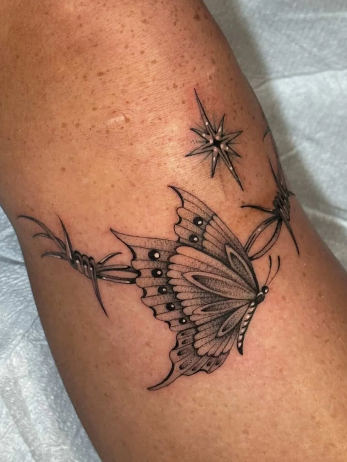 Beautiful recent work from @stephaniemolinatattoo made using @sombragrays right here in Austin Texas. Contact her directly to book a session/consultation.