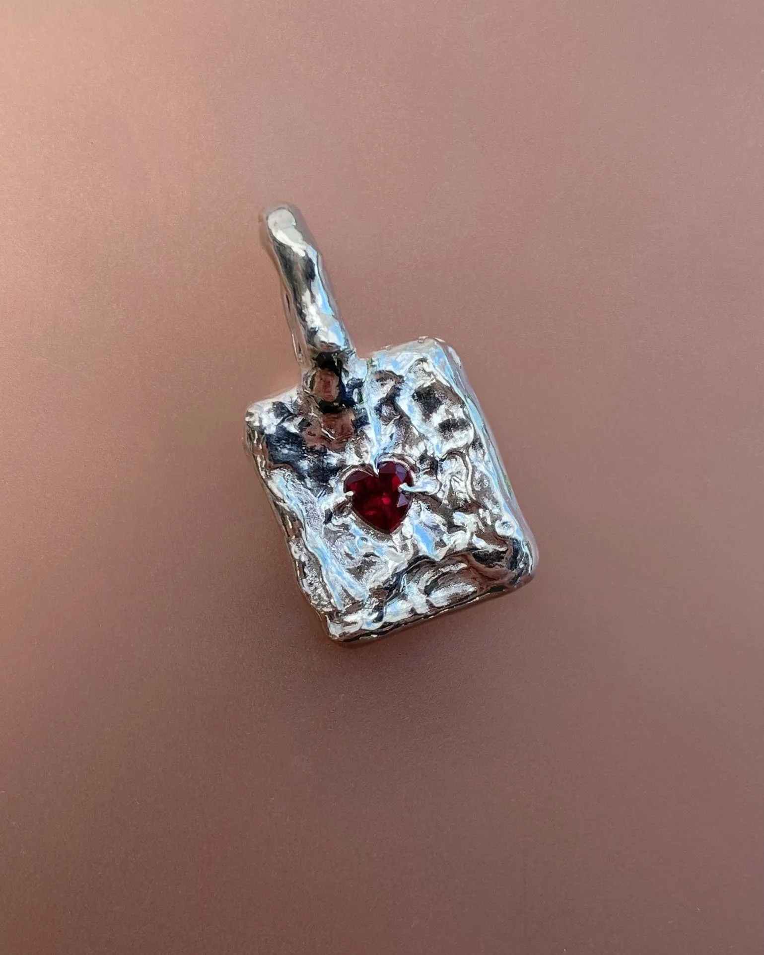 biscuit silver ruby.jpg