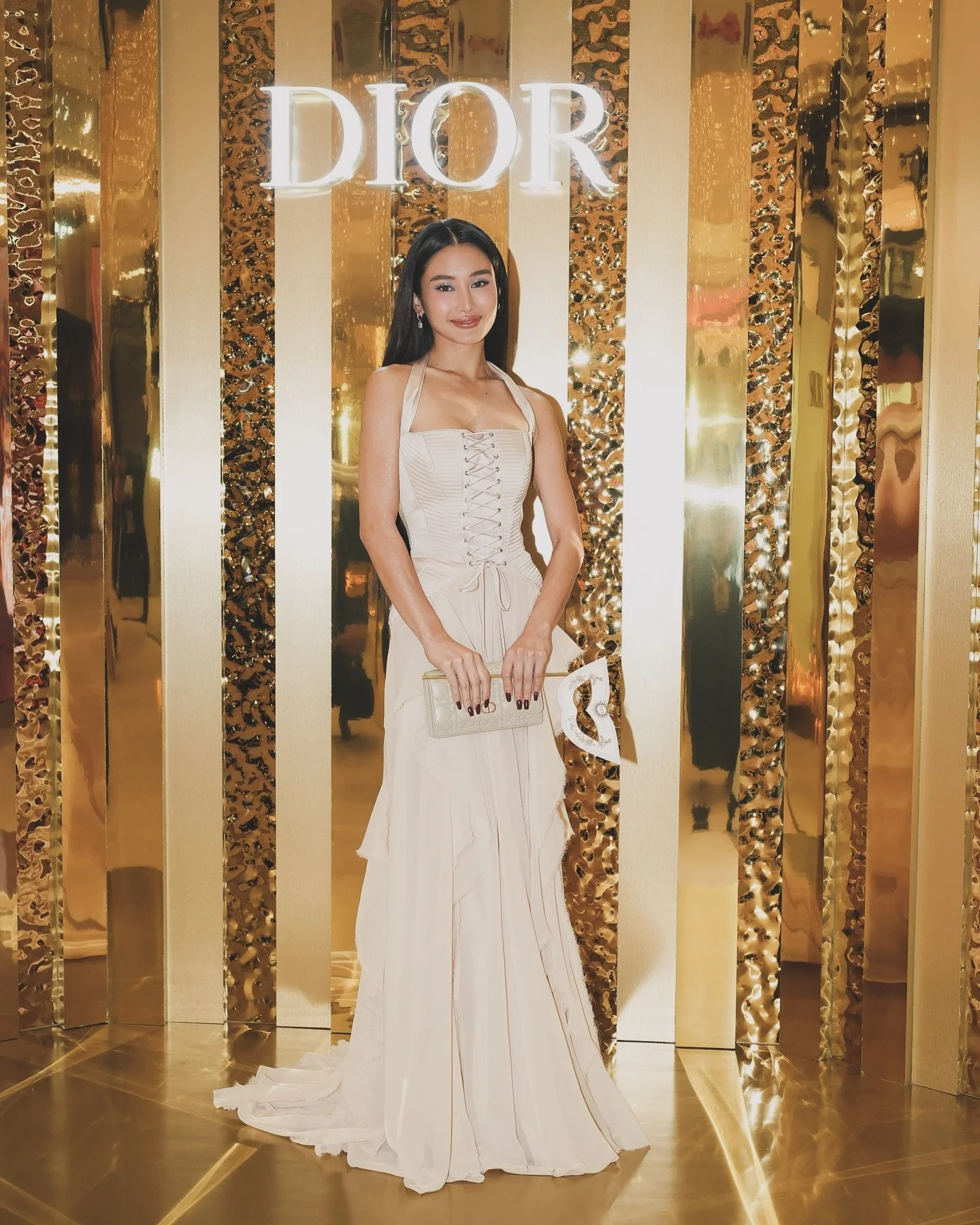 Back to work feed ✨📸 #DiorBeauty #DiorHoliday