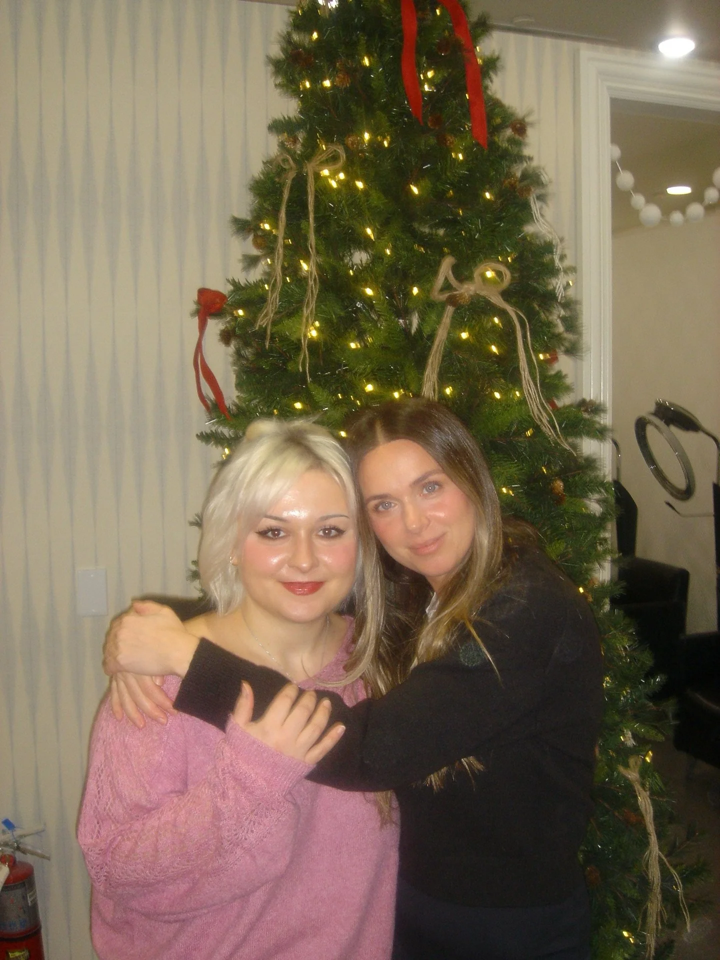 Day 1 of Holiday Spirit Week: Pretty in Pink 💗