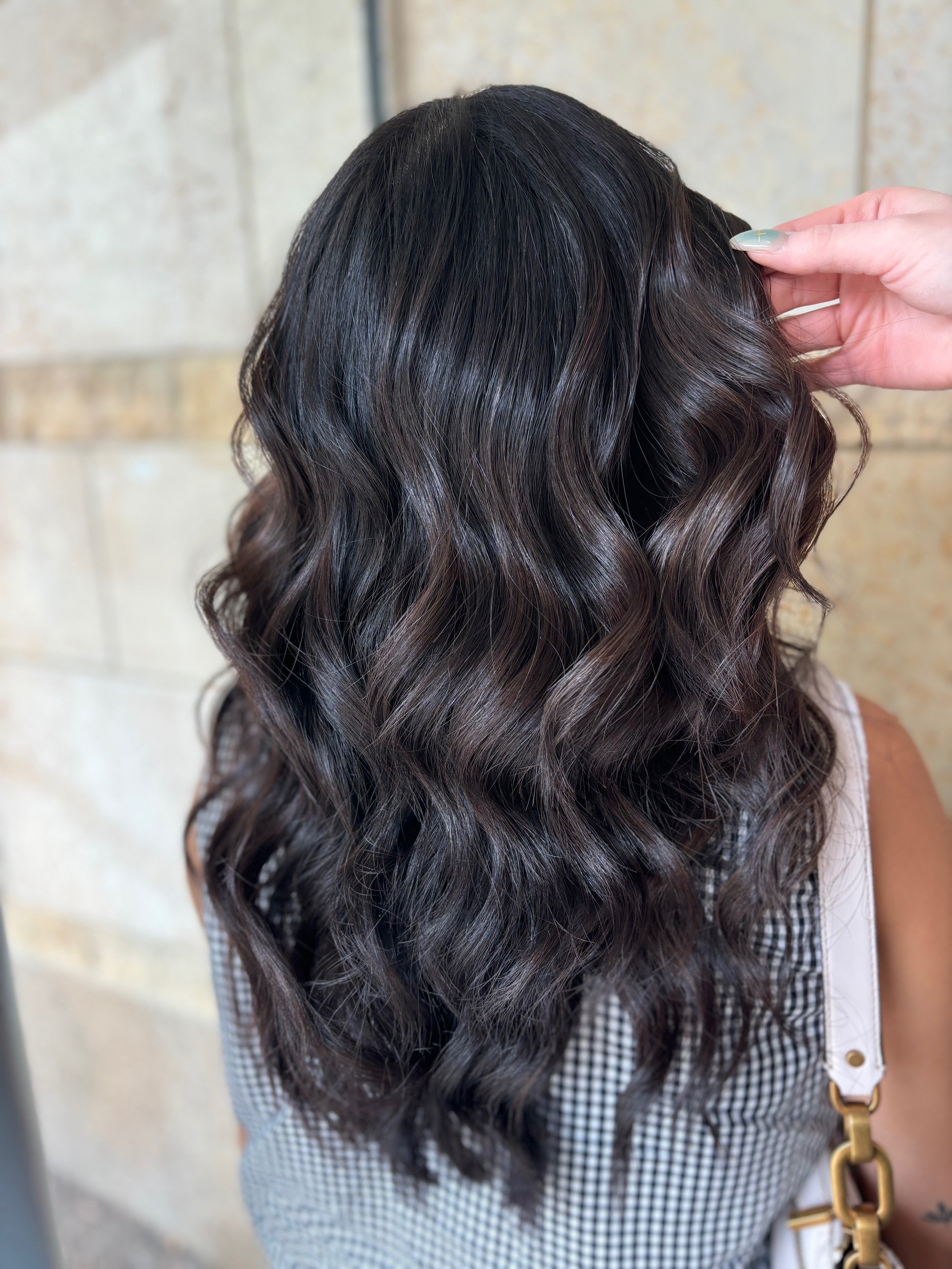 girl with black hair and highlights