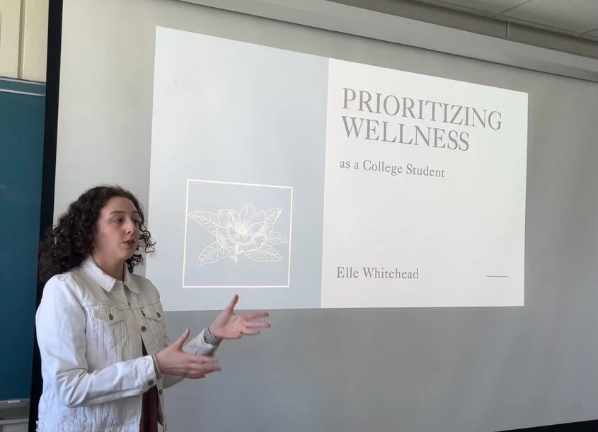 I was honored to lead my Wellbeing for College Students workshop for @umasschio today! 

We discussed 
👯&zwj;♀️ the power of community 
🩷 the importance of self-compassion 
🧐 how to effectively set boundaries 

It was an awesome afternoon! Feeling